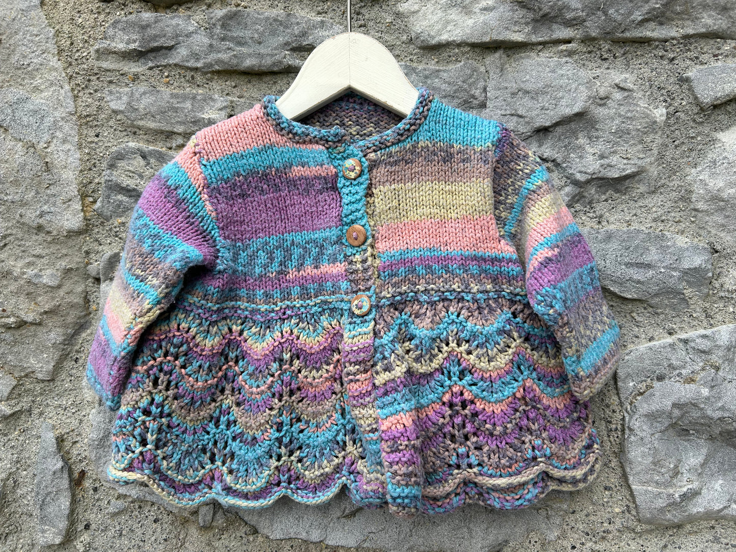 Colourful stripy cardigan 3-6m (62-68cm)