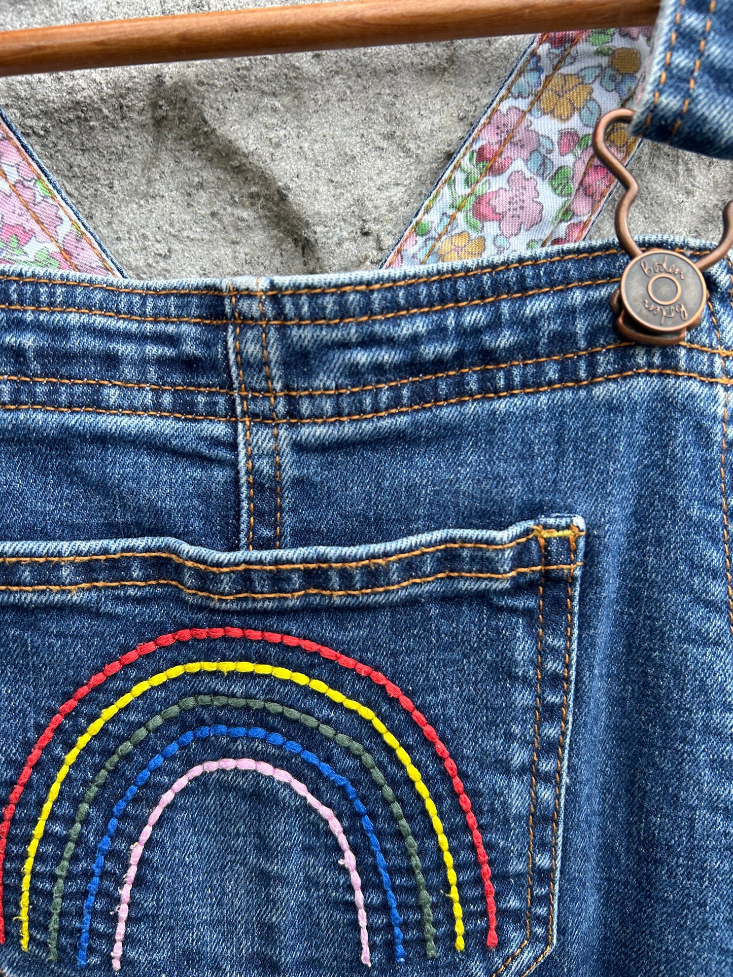 Rainbow short dungarees 11-12y (146-152cm)