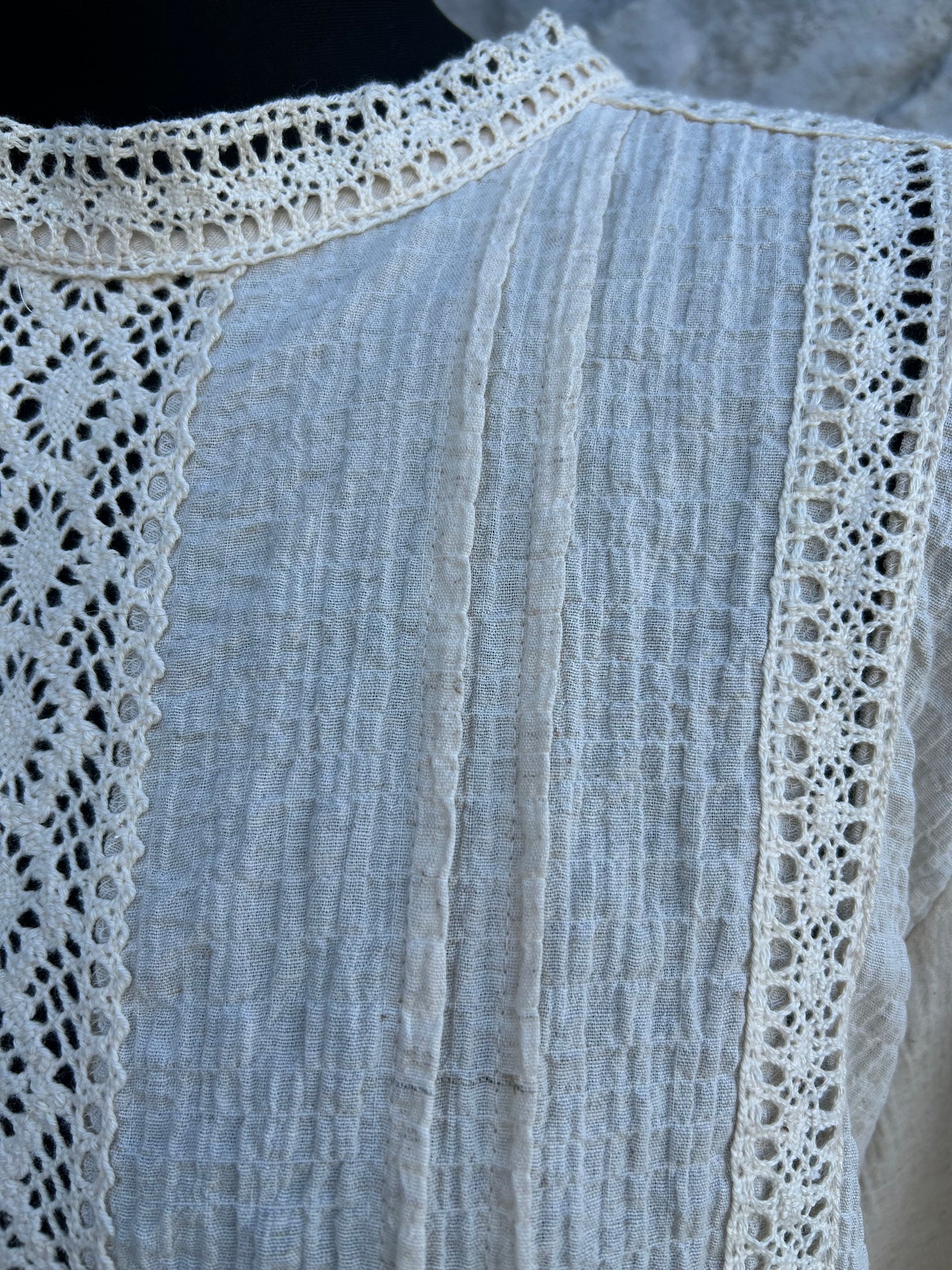 Ivory cropped wrinkled top uk 12