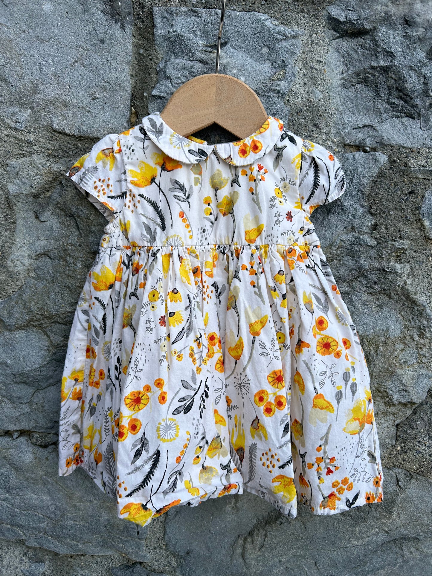 Yellow&orange flowers dress 3-6m (62-68cm)