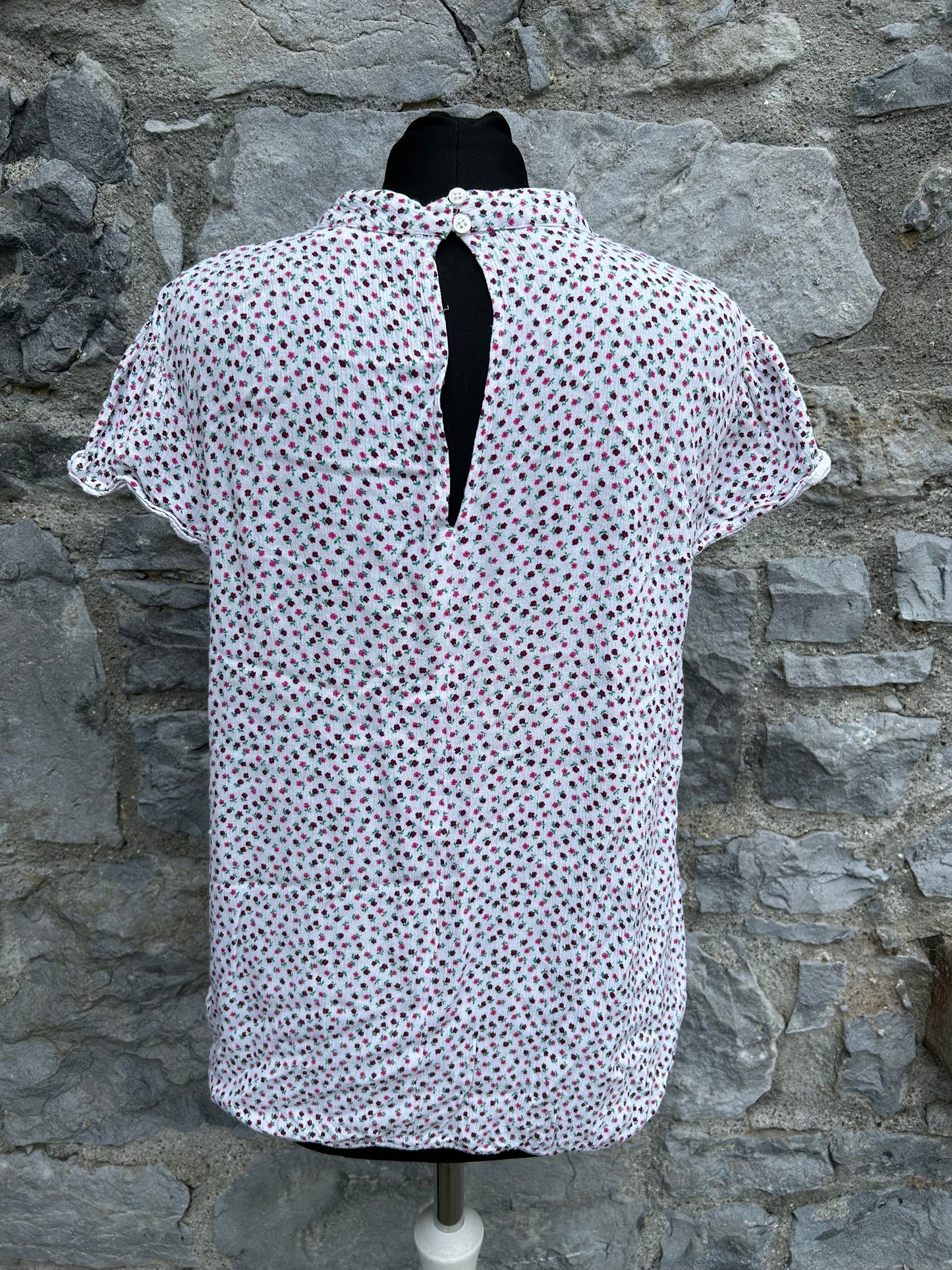 Tiny flowers white top uk 14