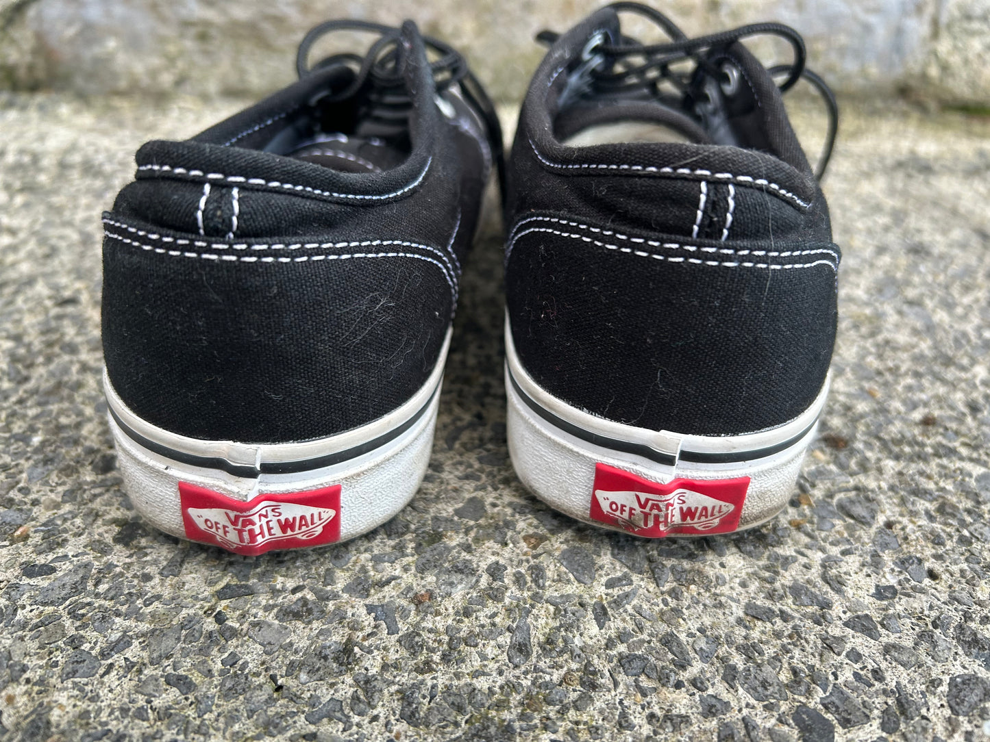 Black trainers uk 5 (eu 38)