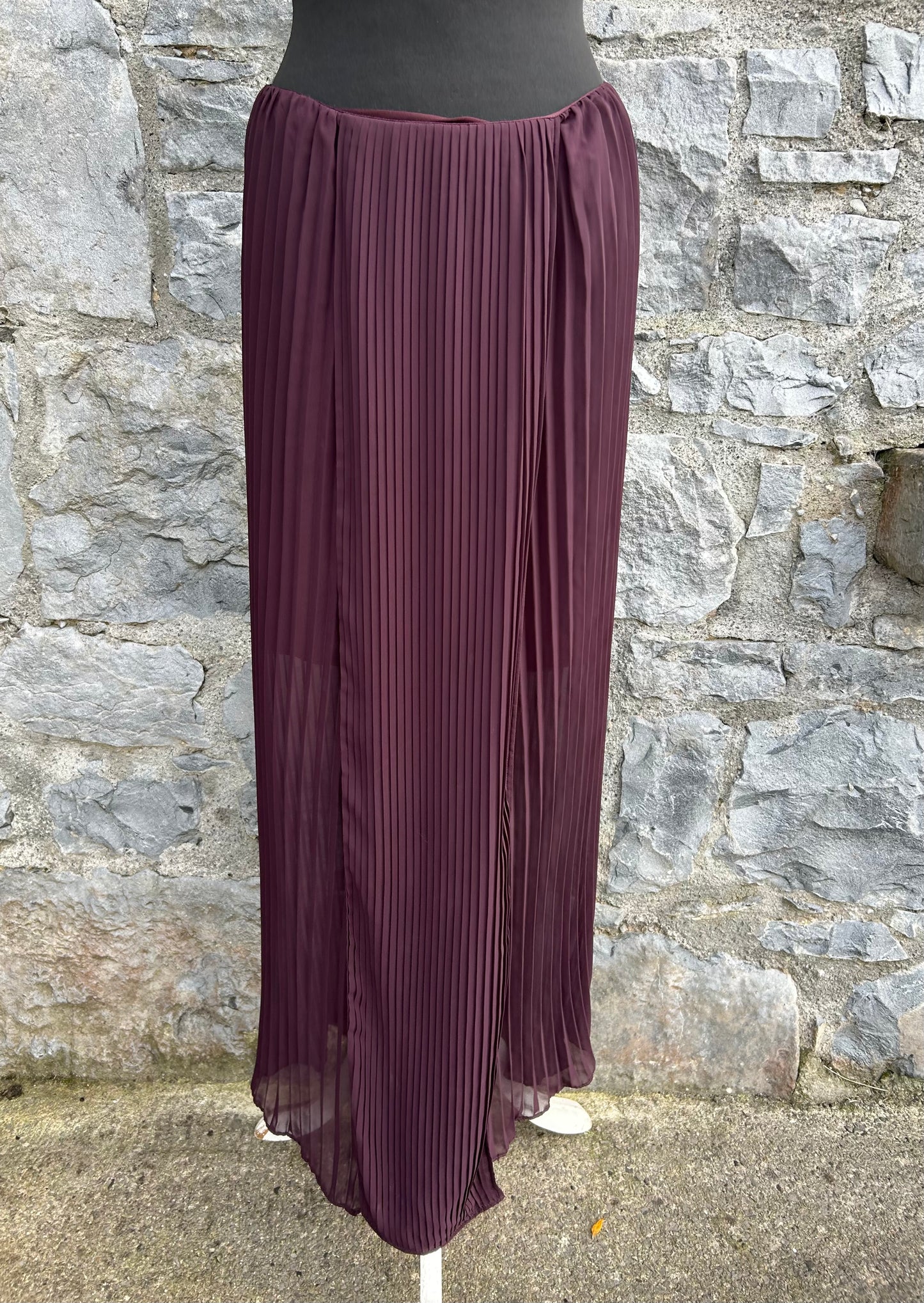 Maroon pleated maxi skirt uk 10