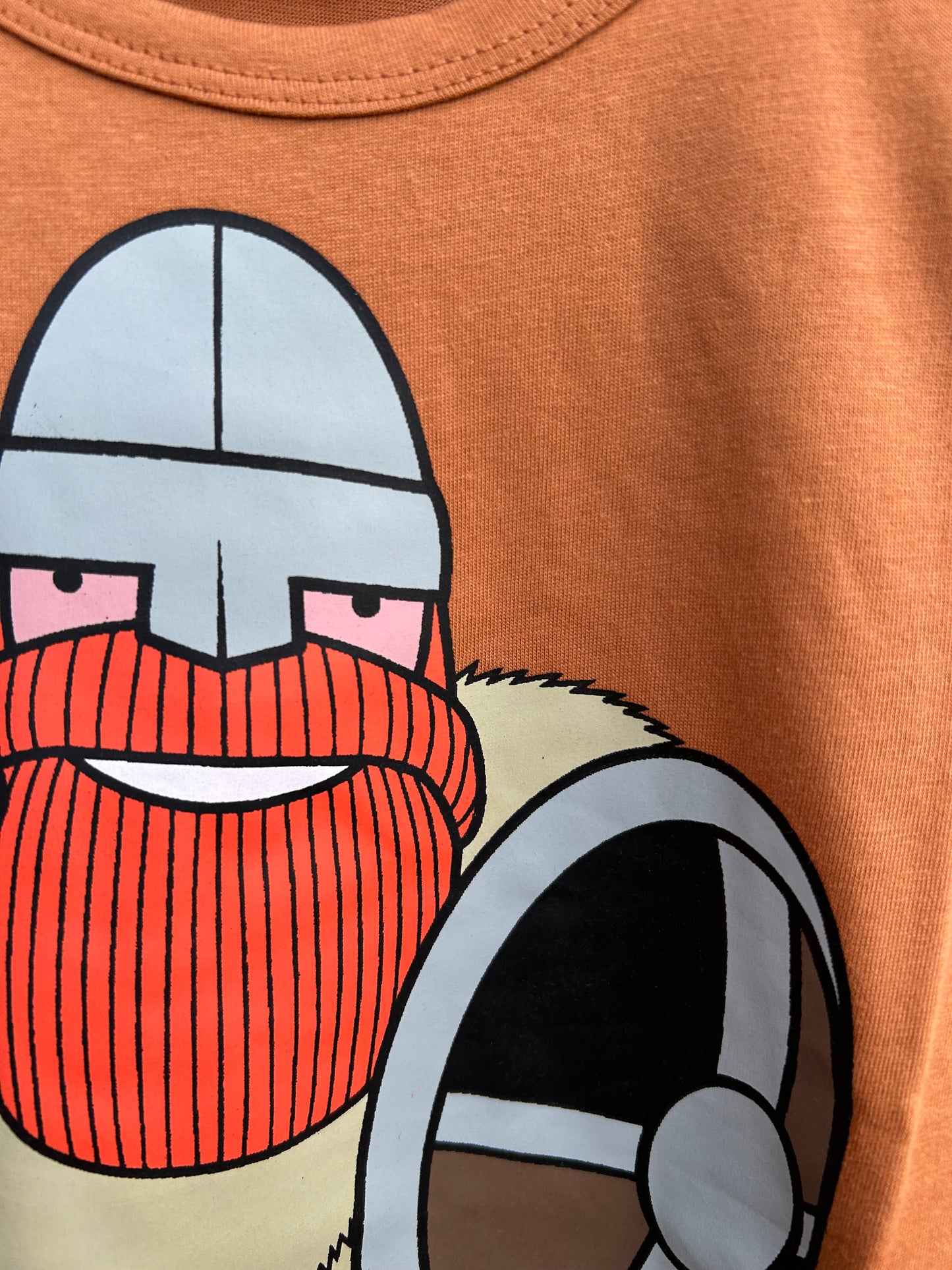 Viking orange top 9-10y (134-140cm)