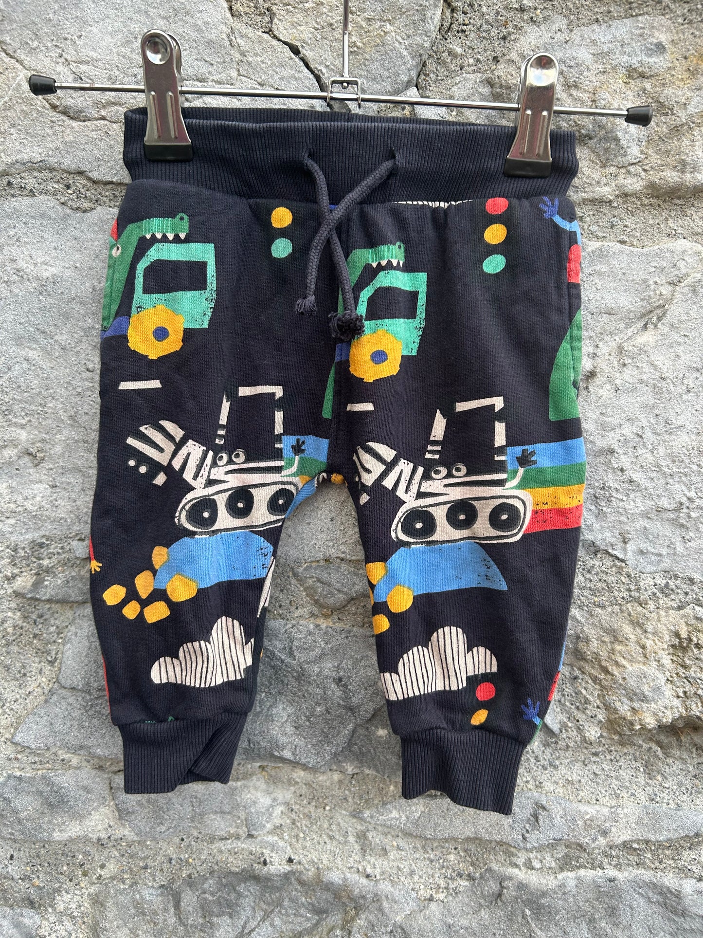 Rainbow diggers sweat pants 6-9m (68-74cm)