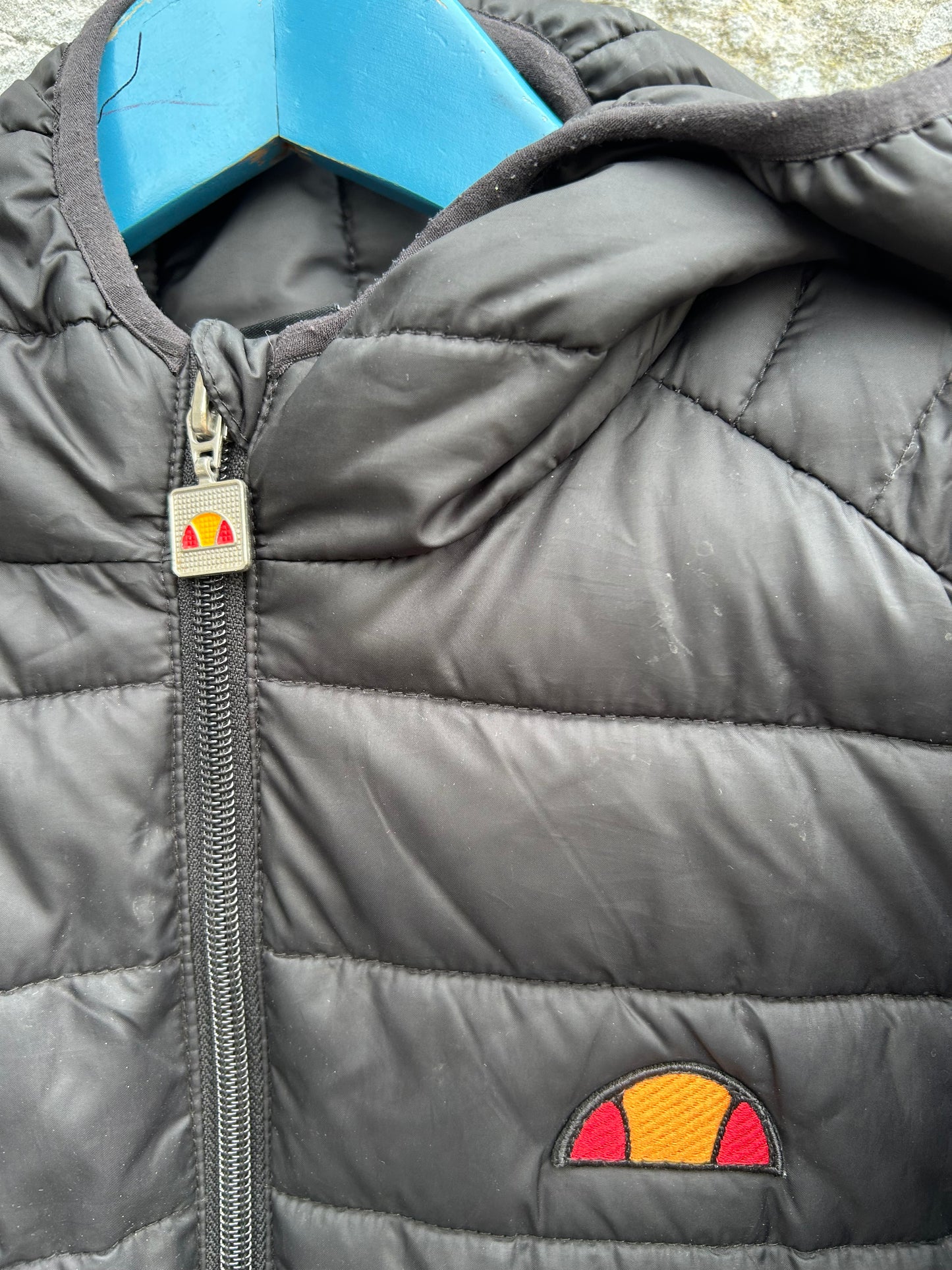 Black puffy jacket 12-13y (152-158cm)
