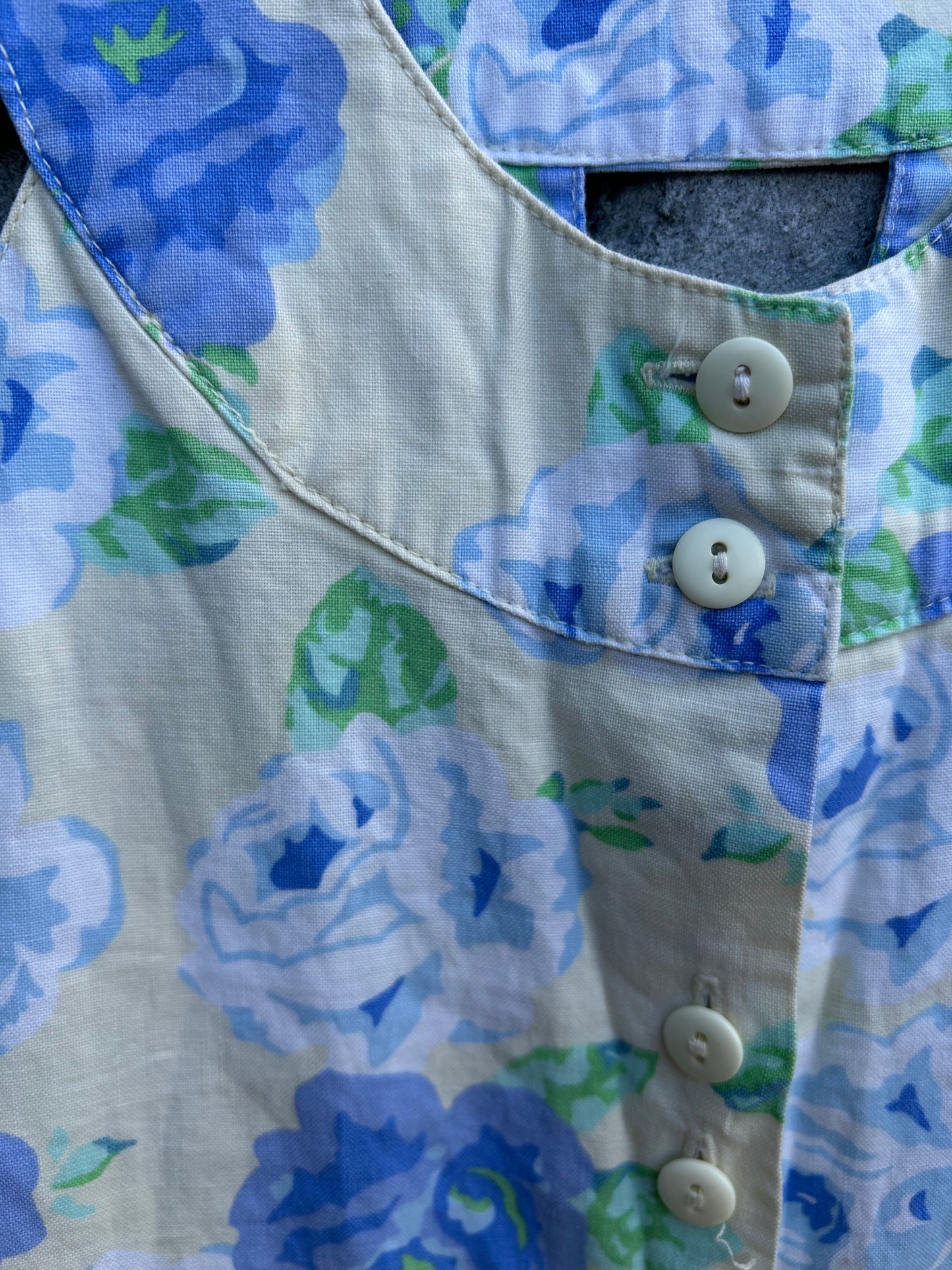 90s blue flowers beige dress 6-7y (116-122cm)