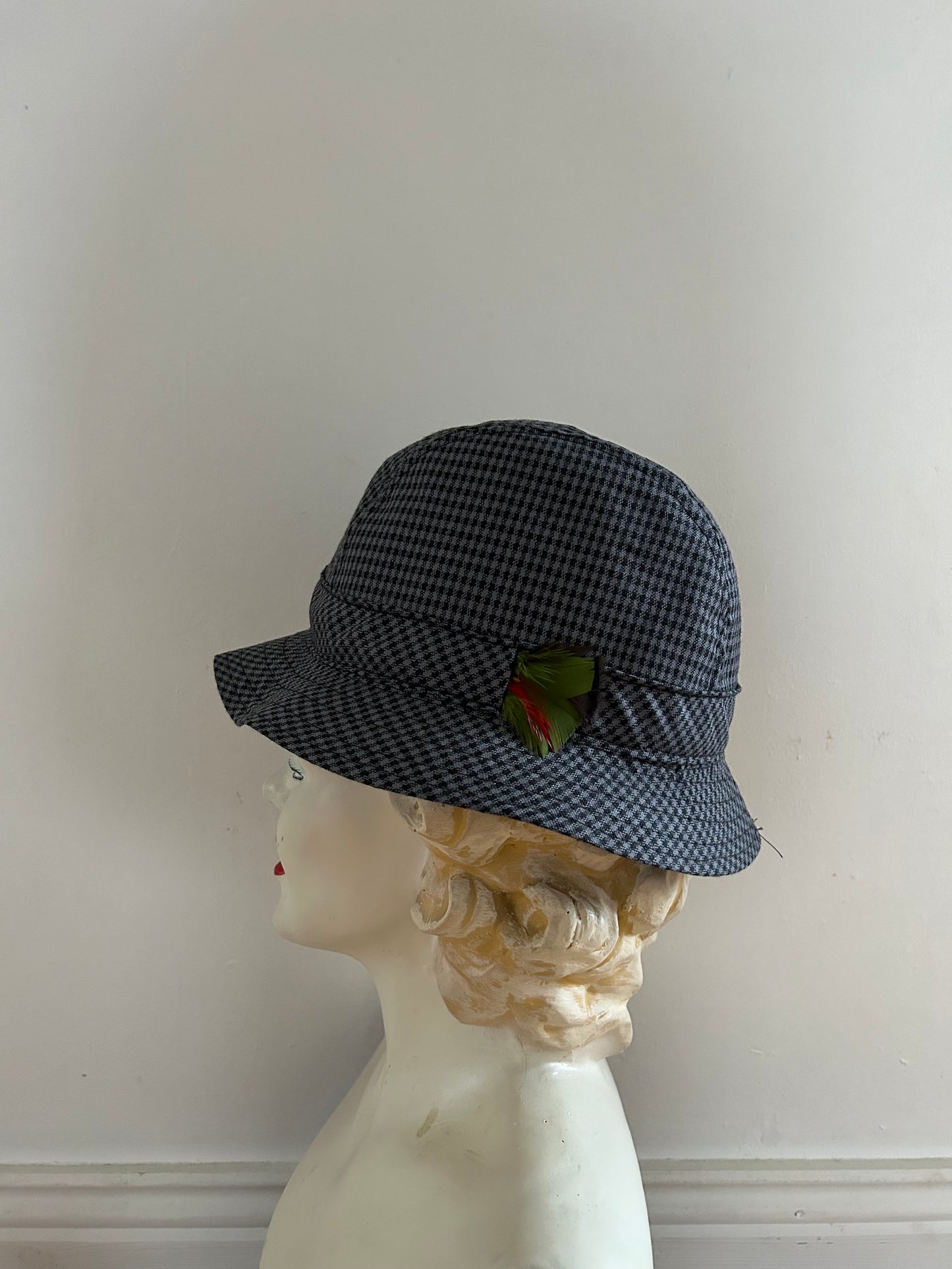 Grey gingham hat