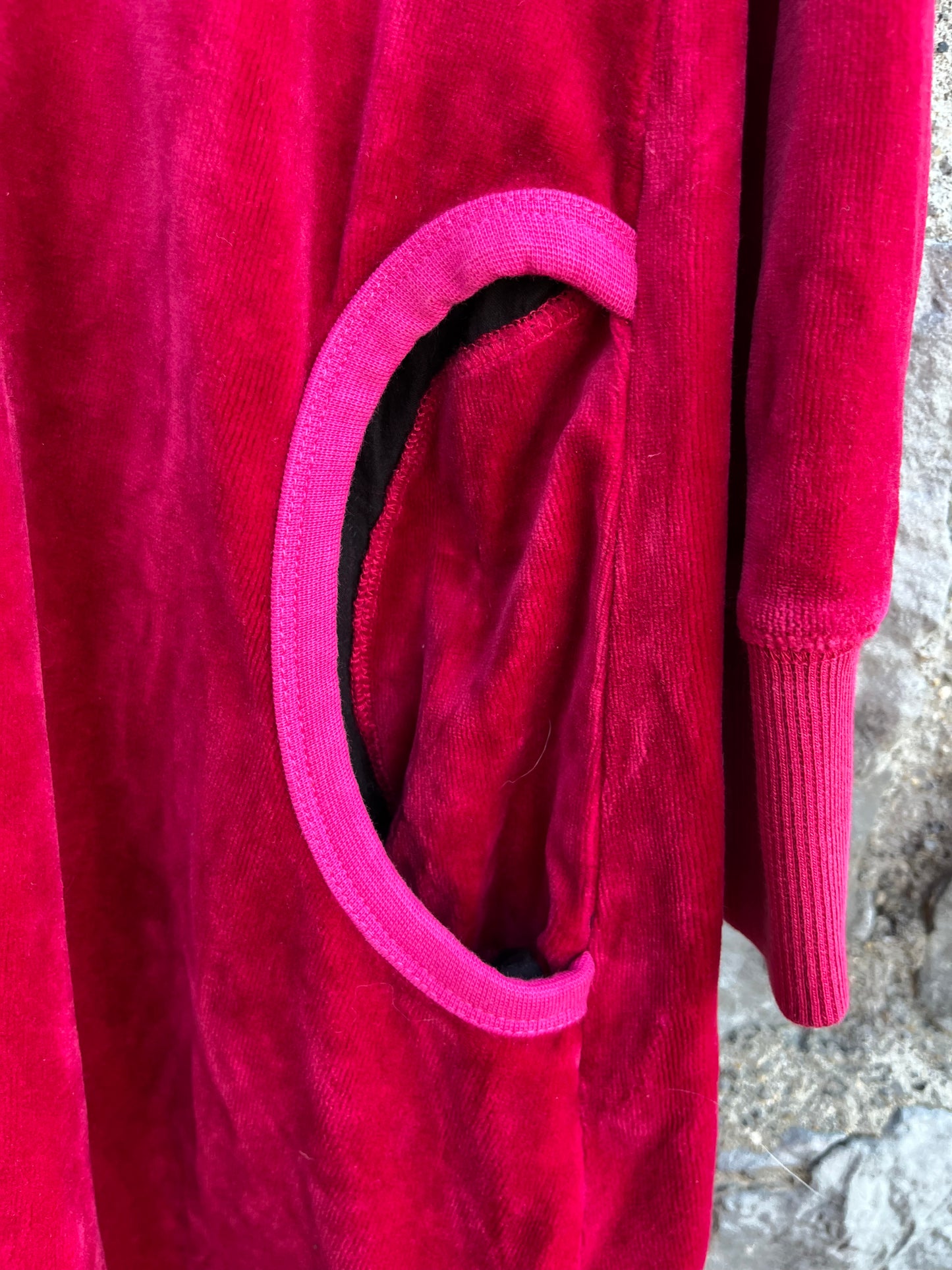 Reddish pink velour dress 8y (128cm)