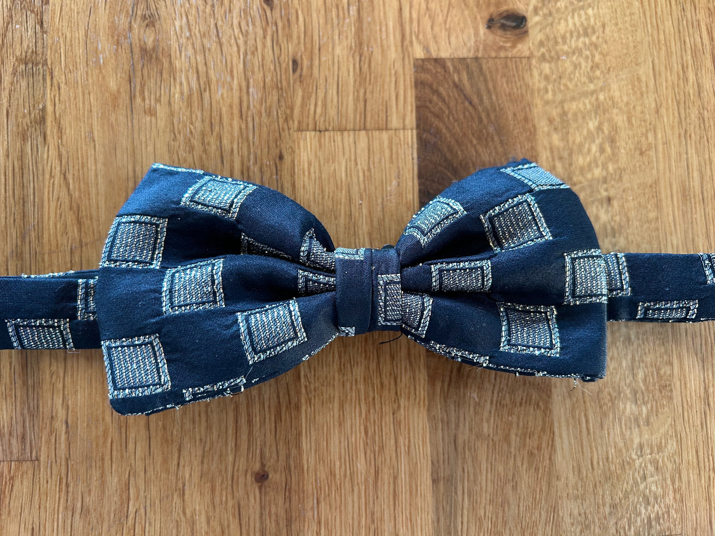 Black &grey bow tie