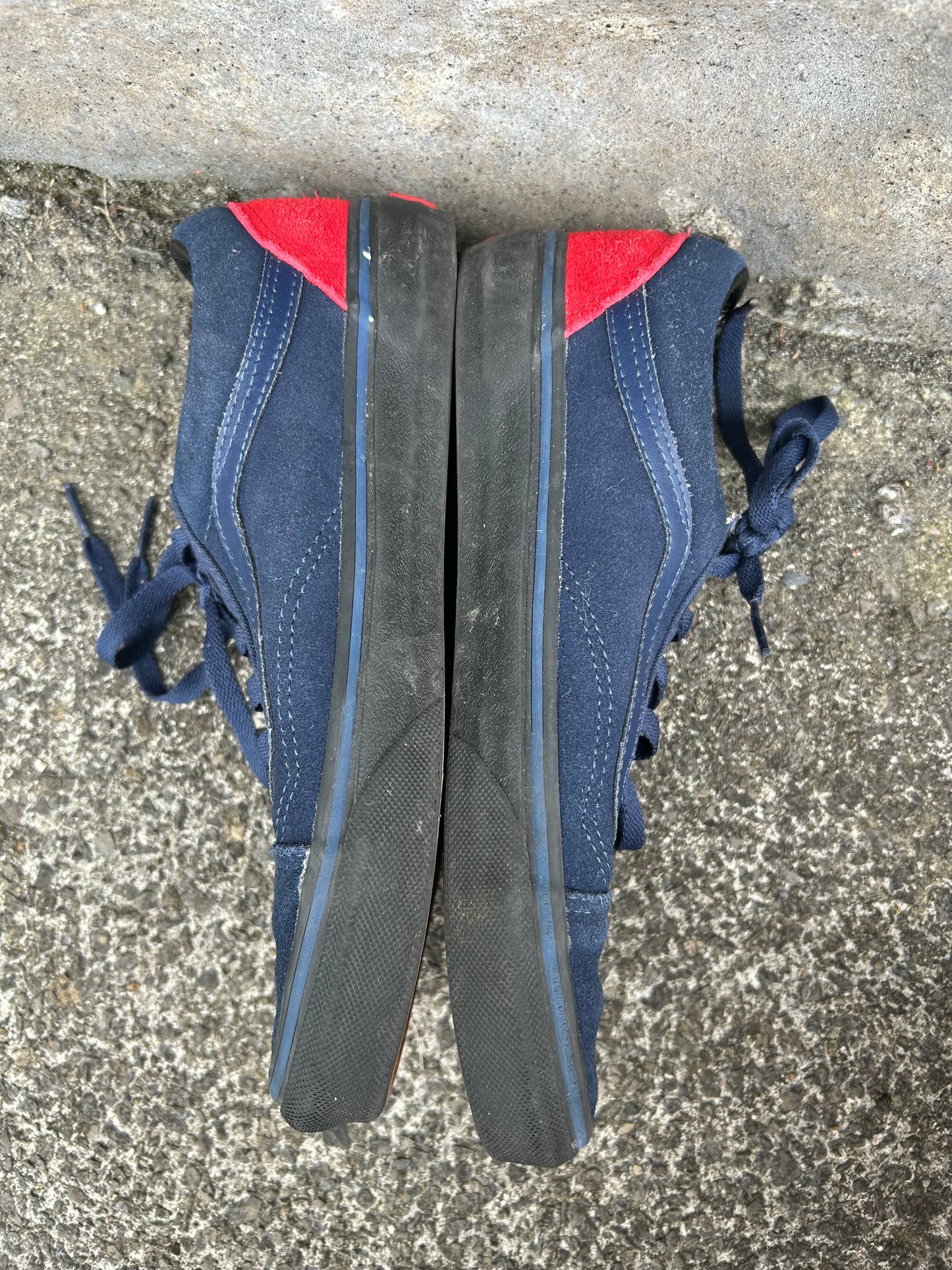 Navy&red trainers uk 5 (eu 38)