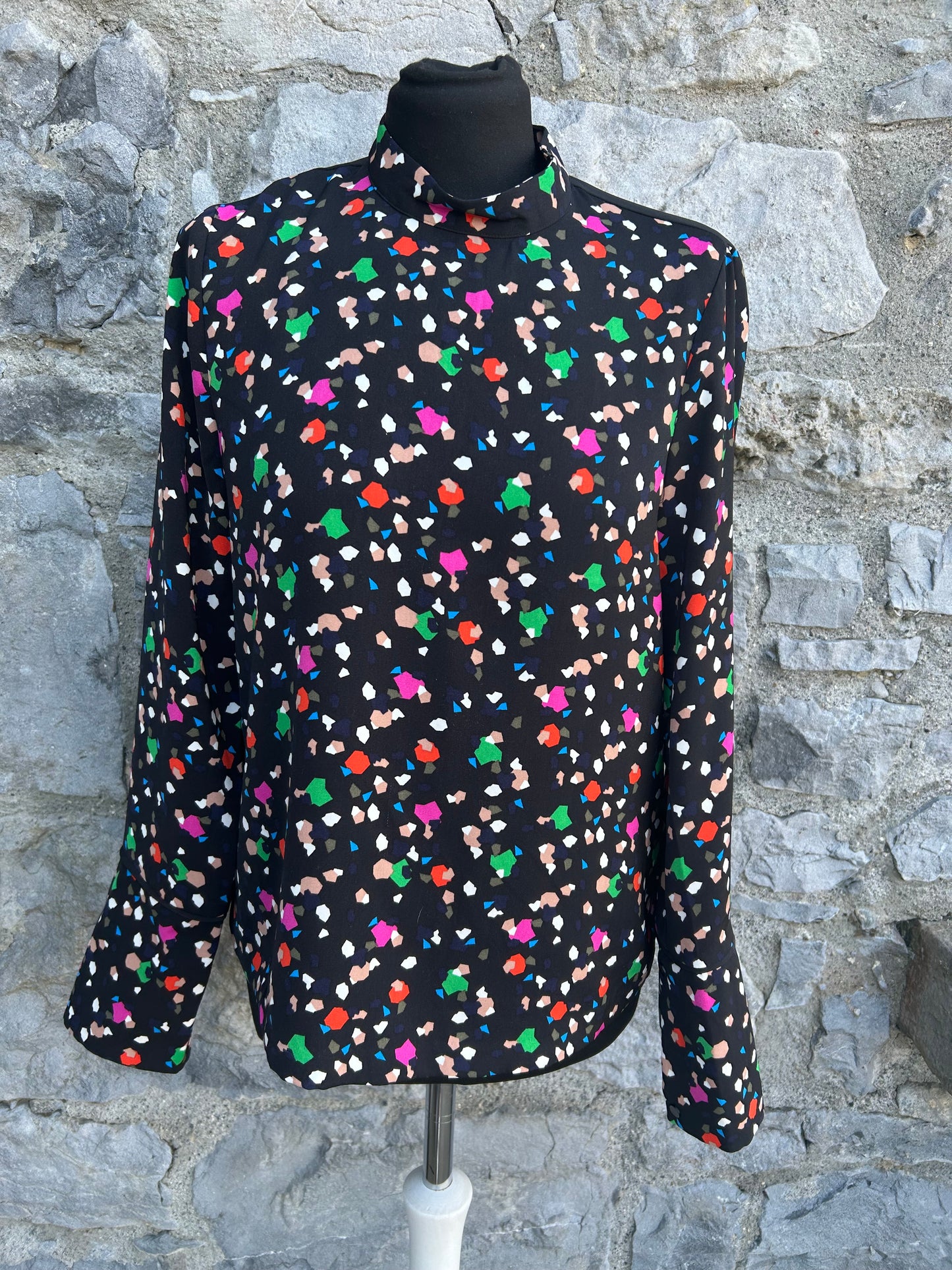 Colourful spotty black top uk 8