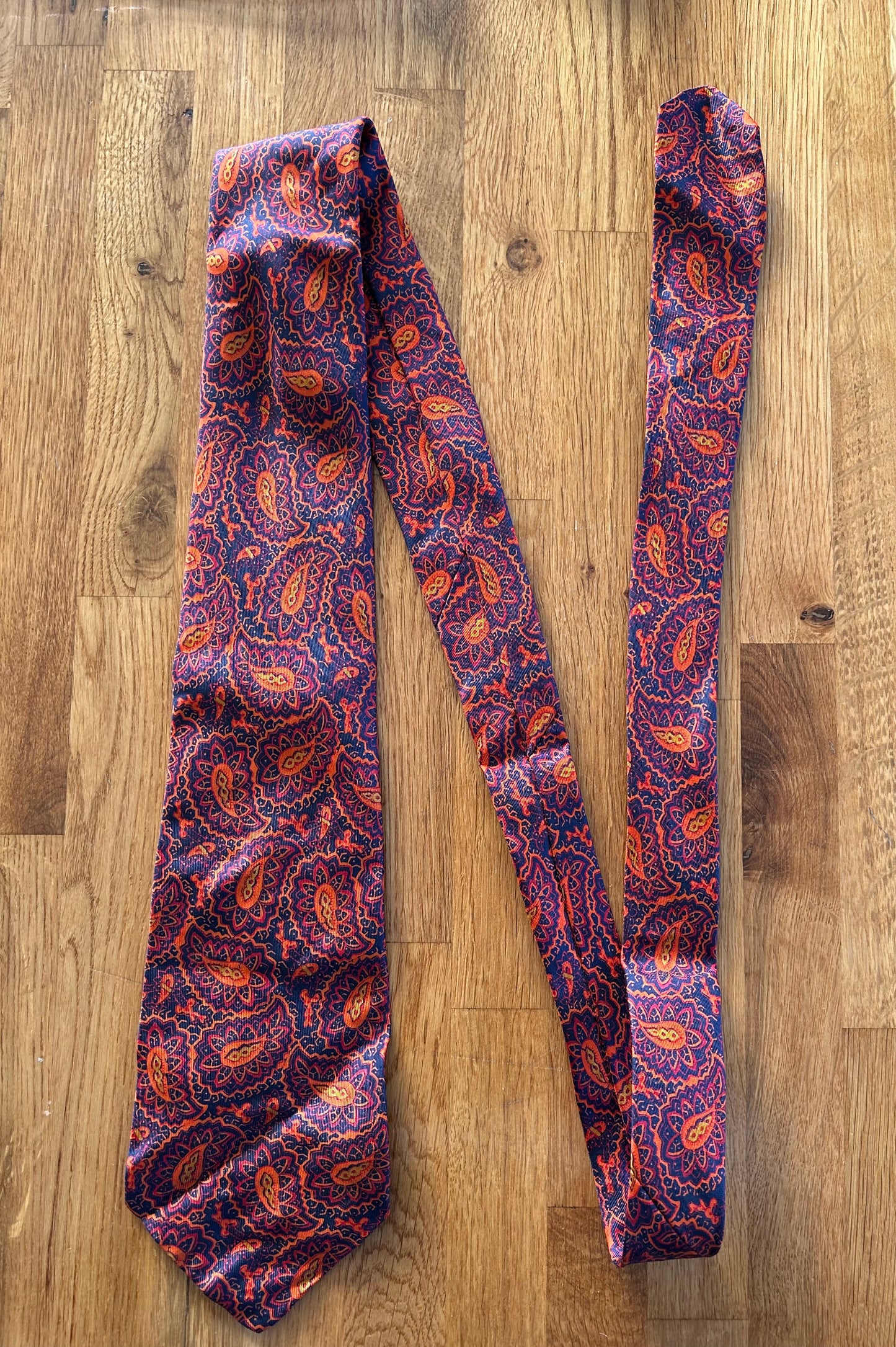 Navy&orange paisley tie