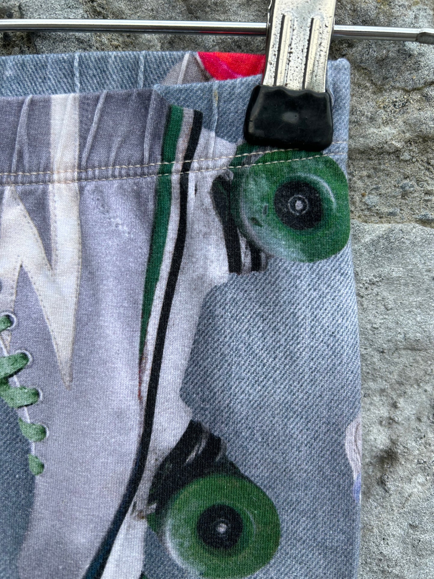 Roller skates leggings 6-7y (116-122cm)