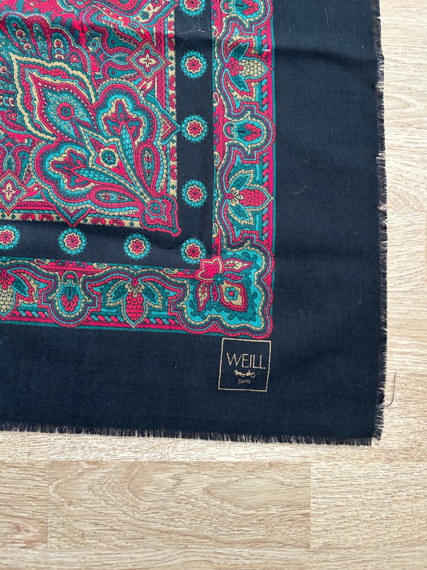 Vintage Big paisley scarf