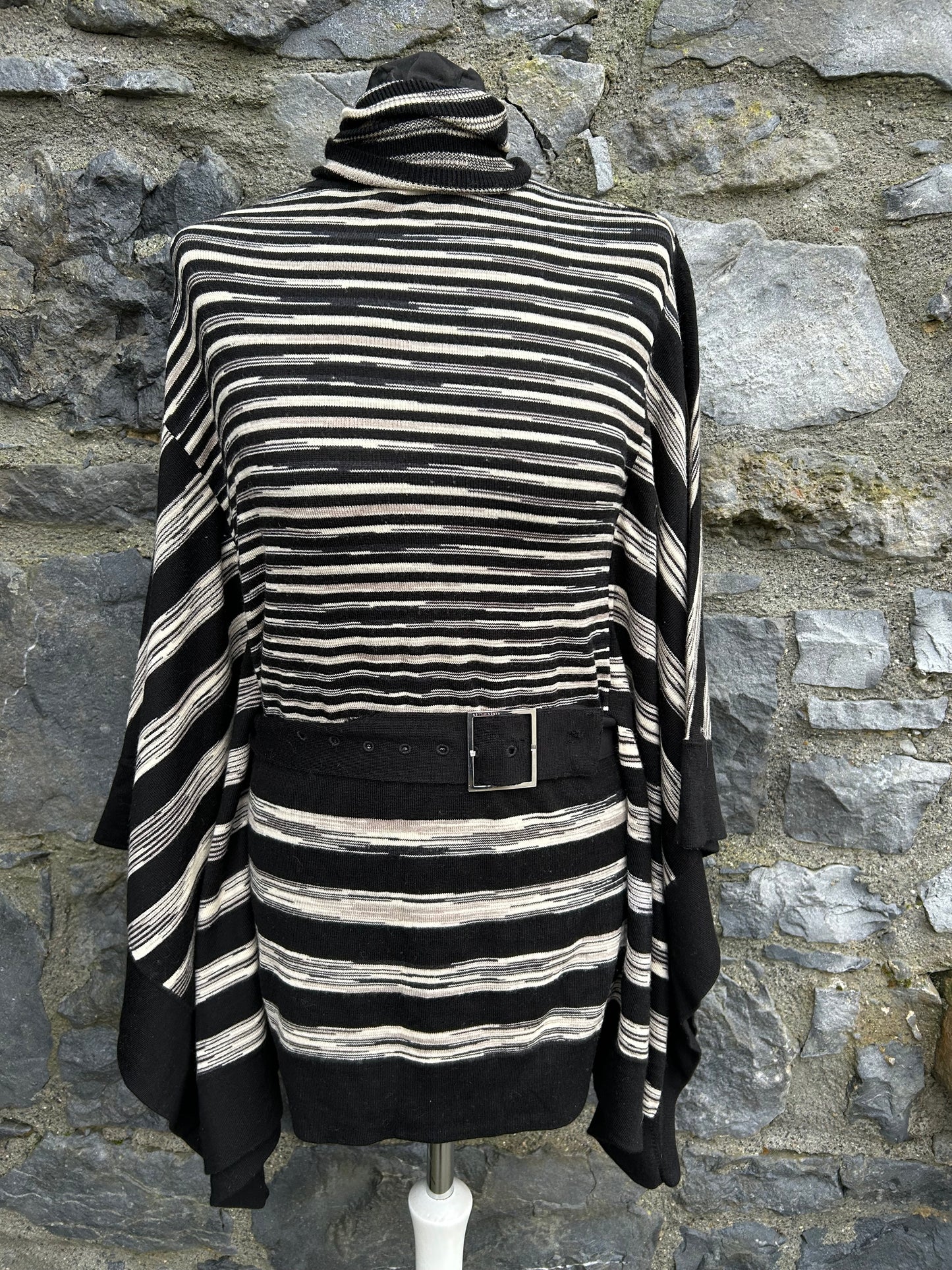 Roll neck black&beige tunic uk 8-10