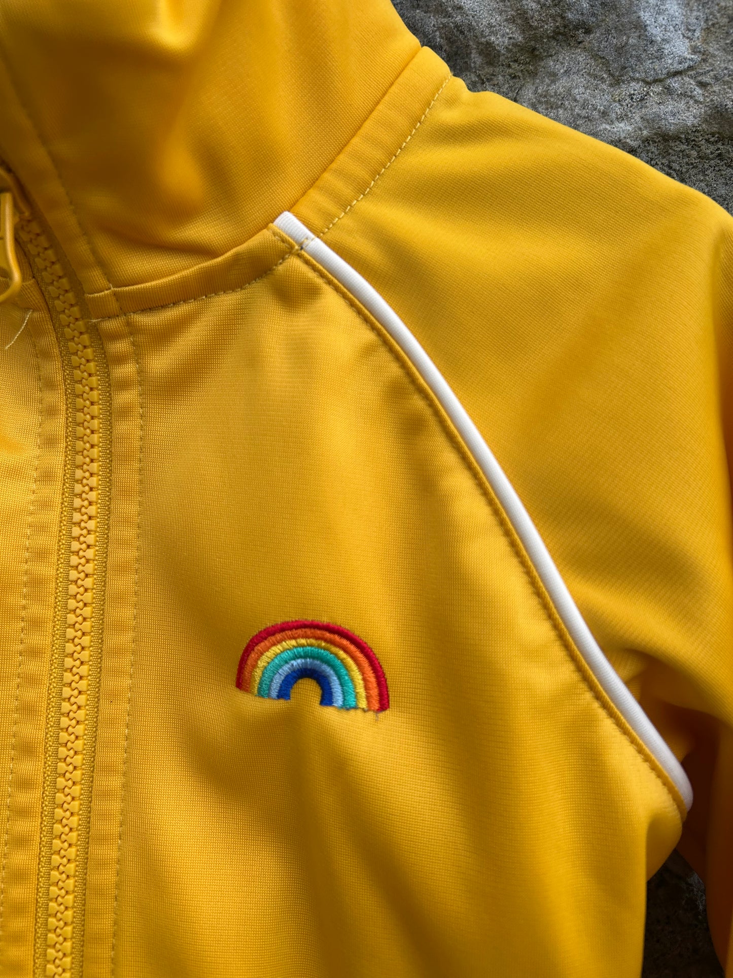 Yellow sport jacket 2-3y (92-98cm)