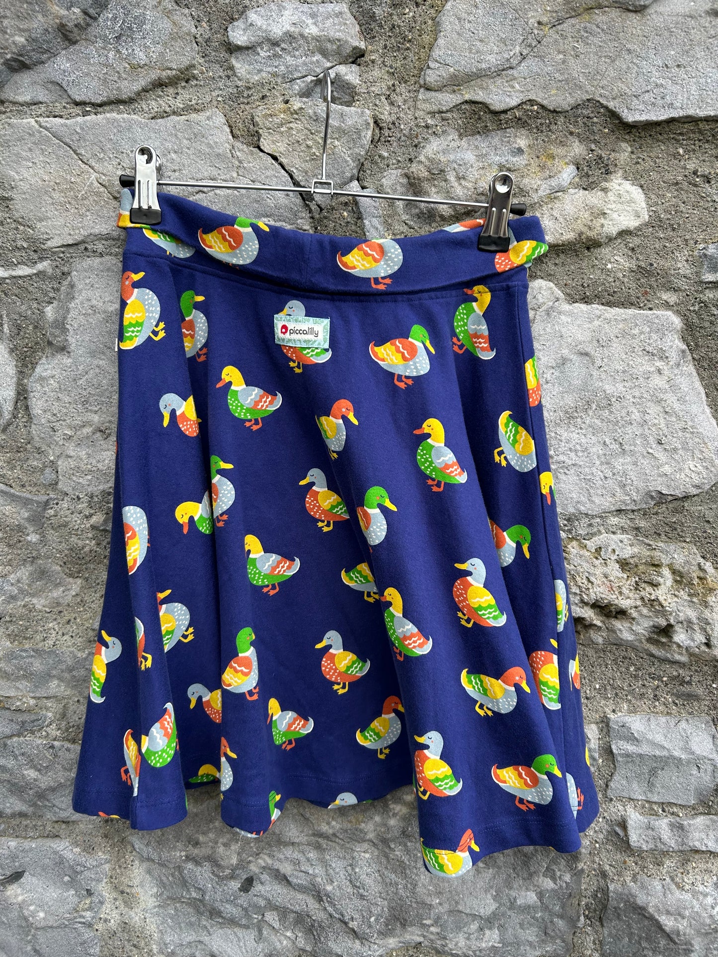 Ducks navy skirt 9-10y (134-140cm)