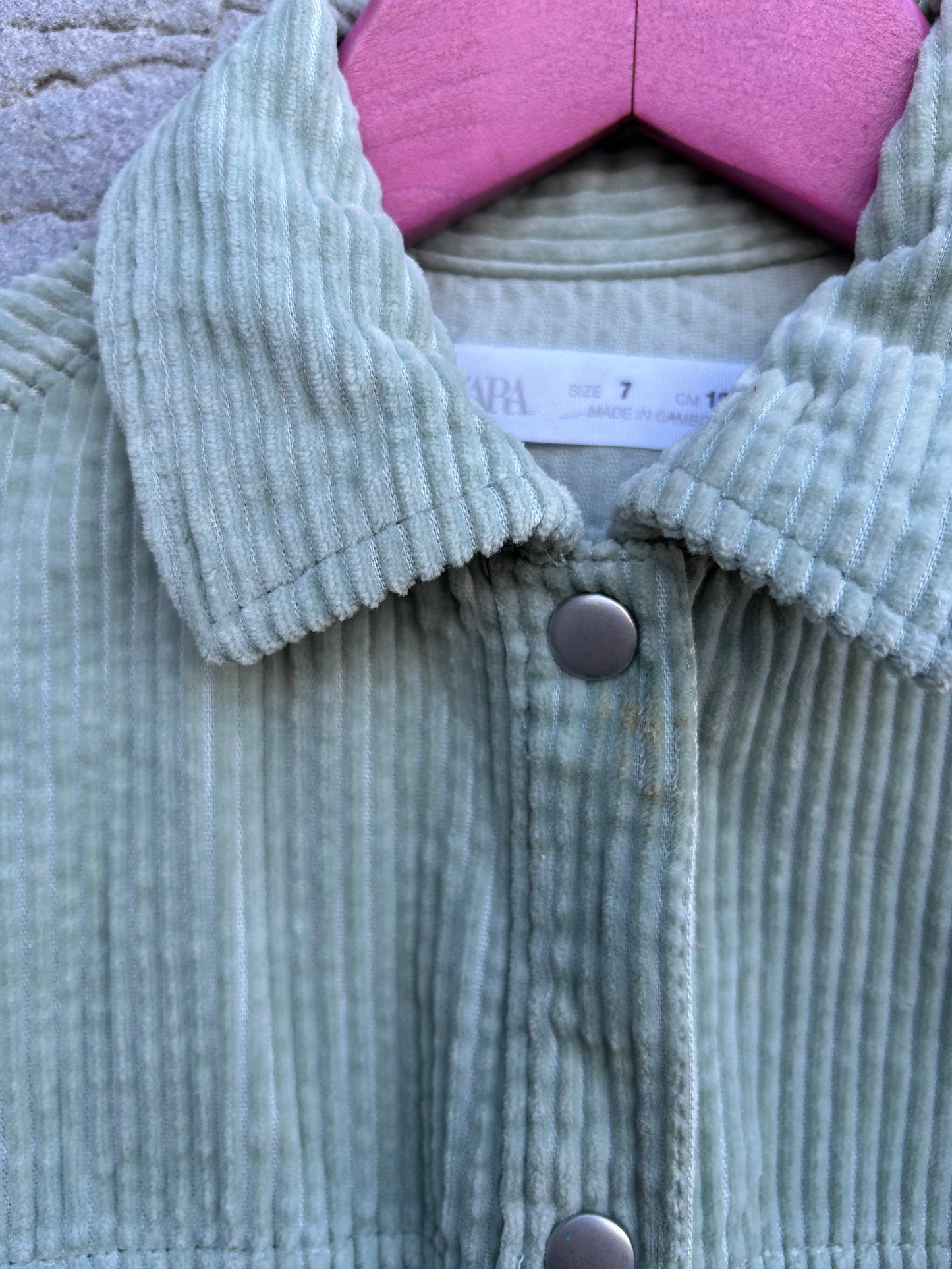 Pistachio cord shirt 6-7y (116-122cm)
