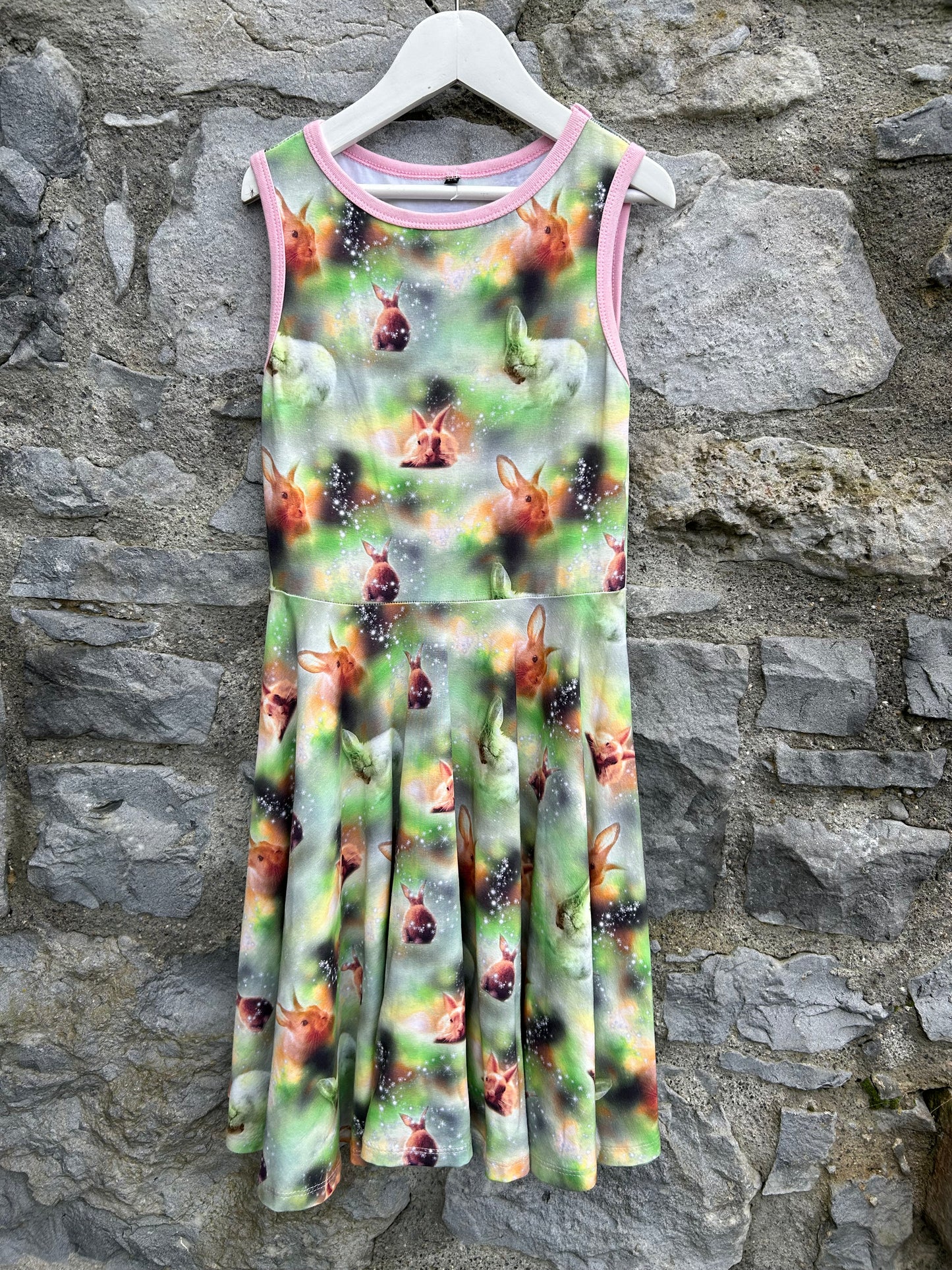 Bunnies green spin dress 9-10y (134-140cm)