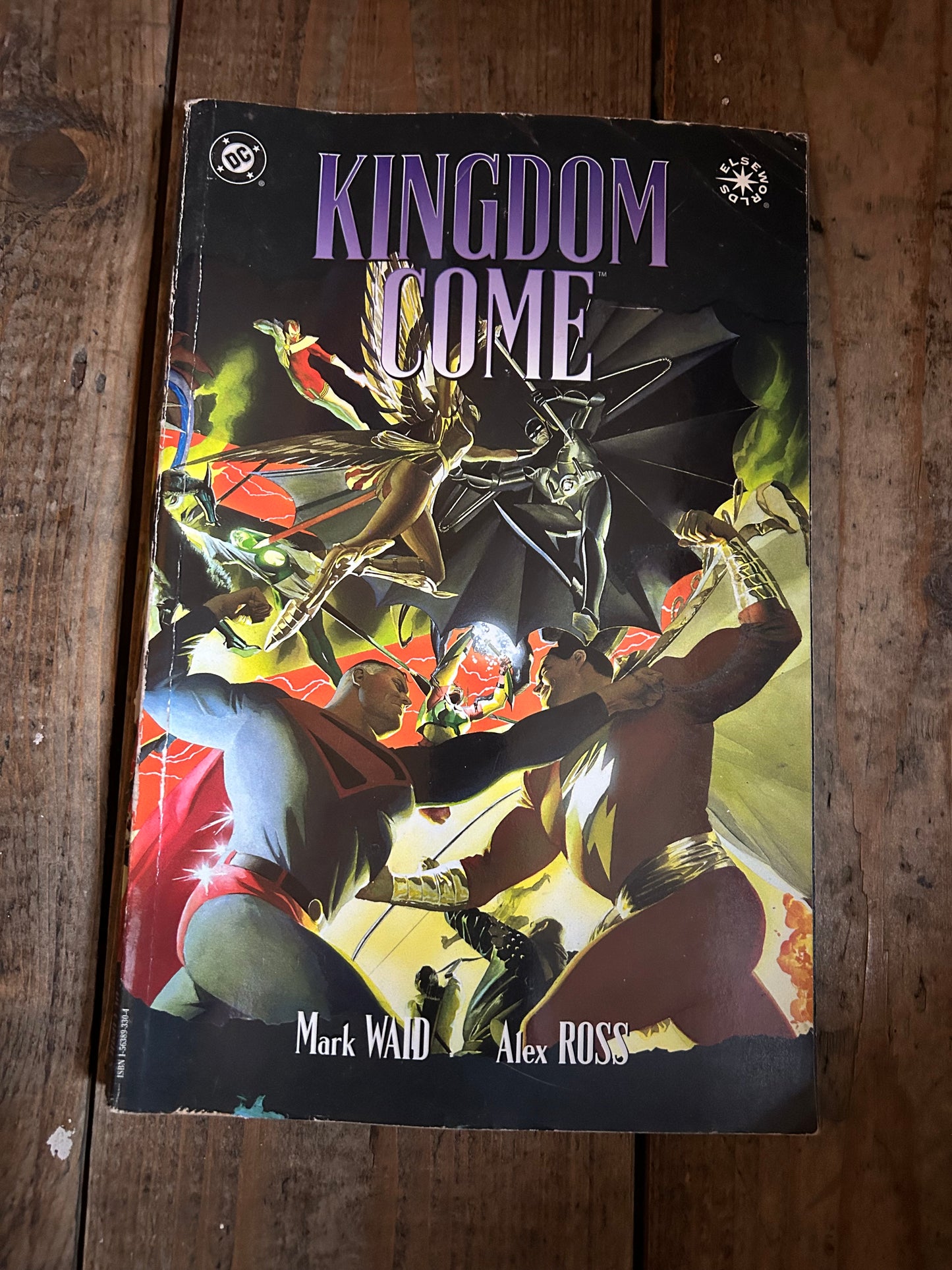 Kingdom come by Mark Waid & Alex Ross