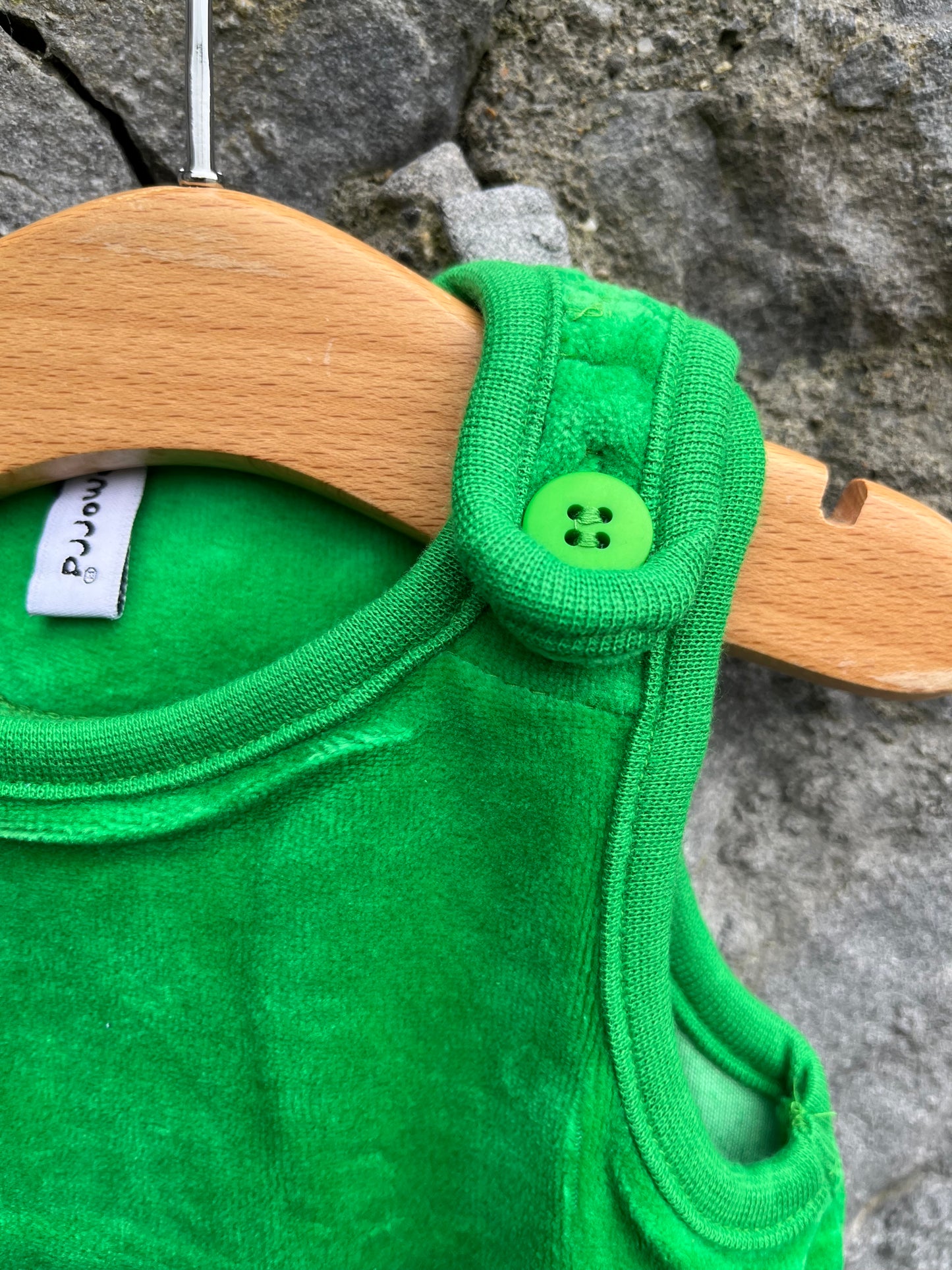 Green dungarees 0-1m (50-56cm)