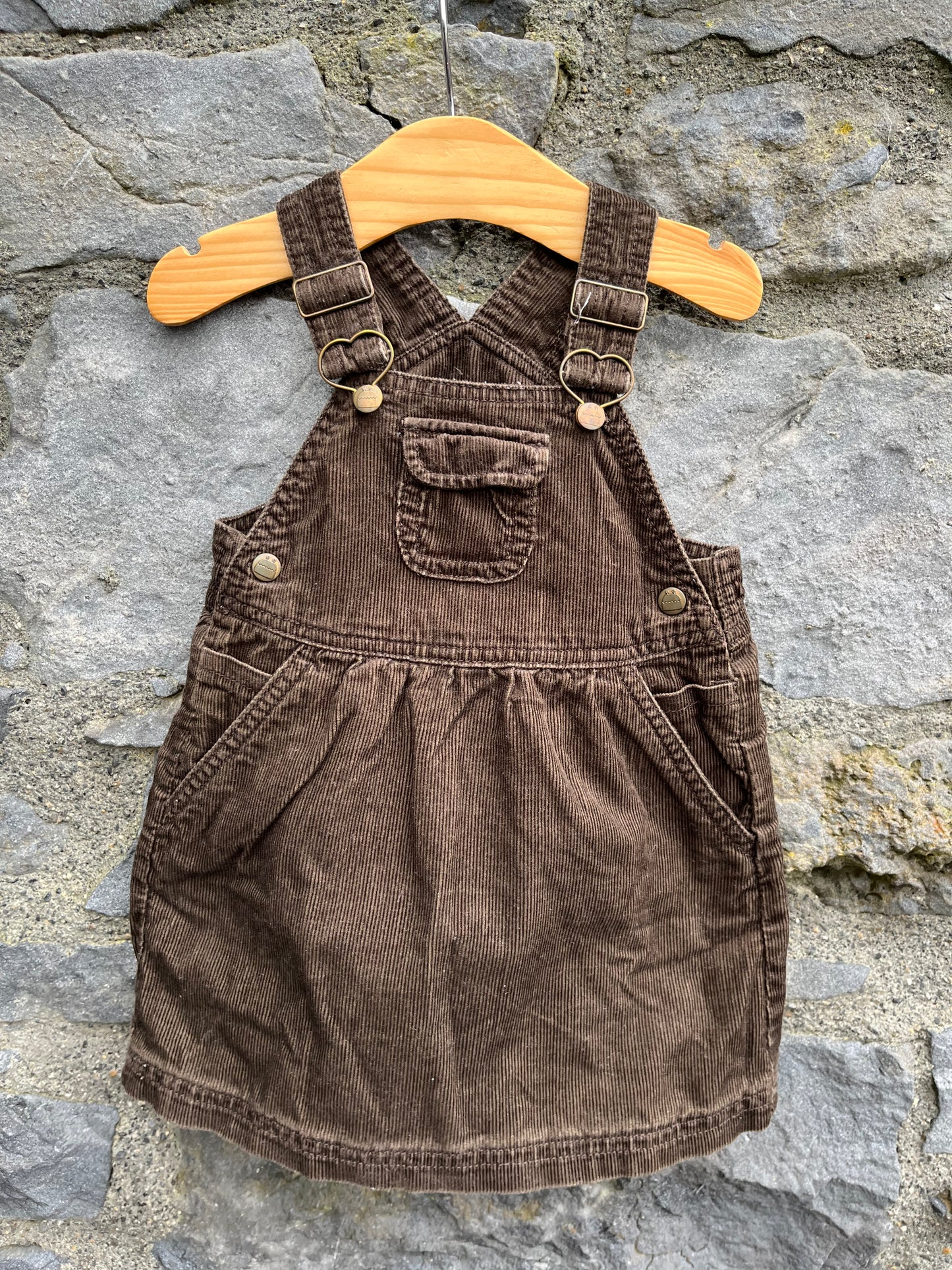 Brown cord pinafore 9-12m (74-80cm)