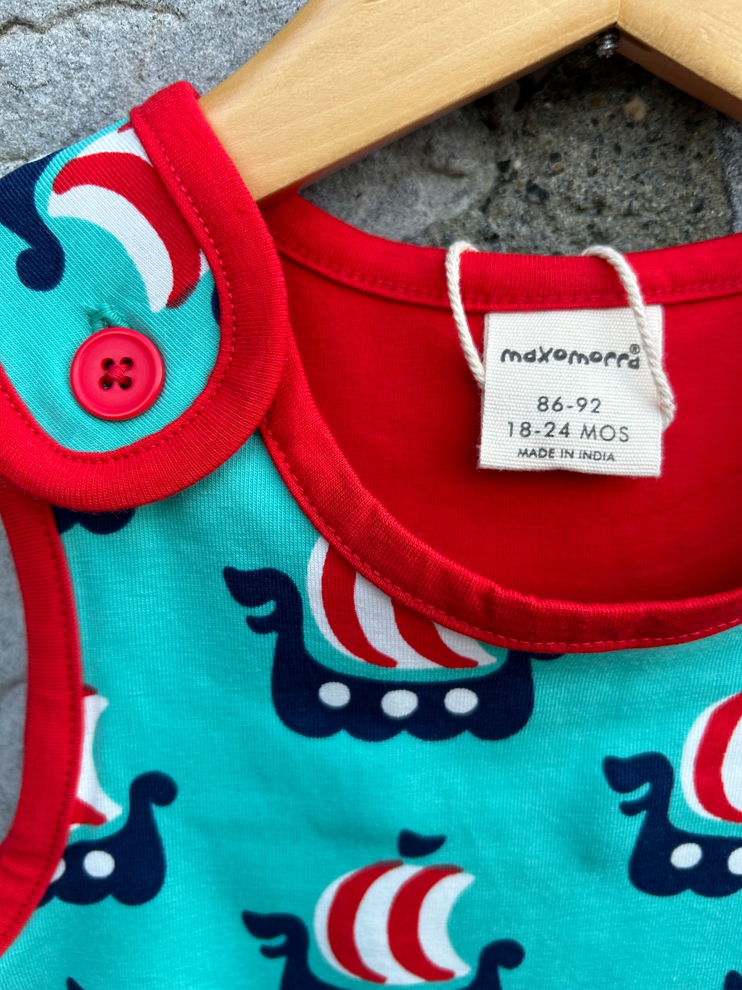 Viking ship romper 18-24m (86-92cm)
