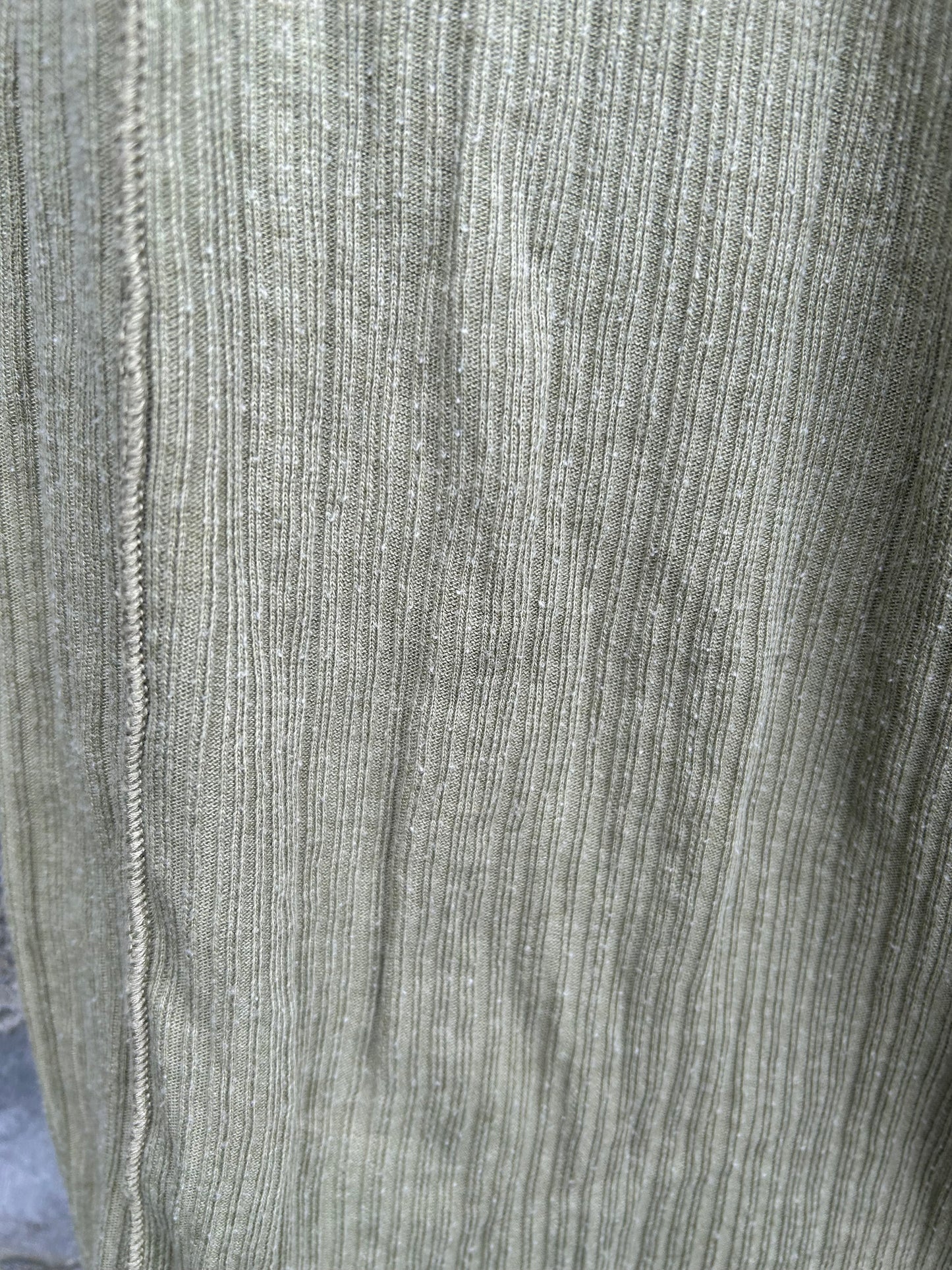 Khaki wrinkled relaxed pants 8-9y (128-134cm)