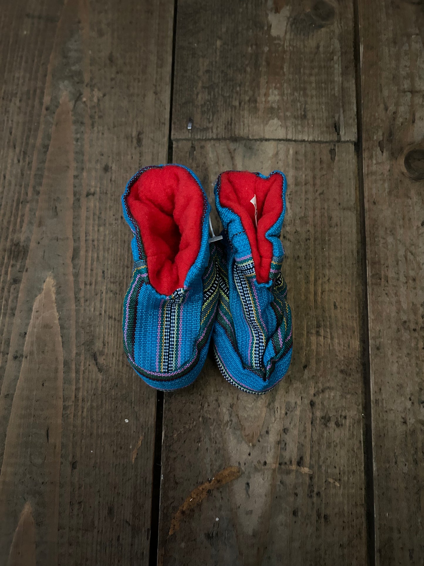 Blue and red baby slippers 3-6m (62-68cm)