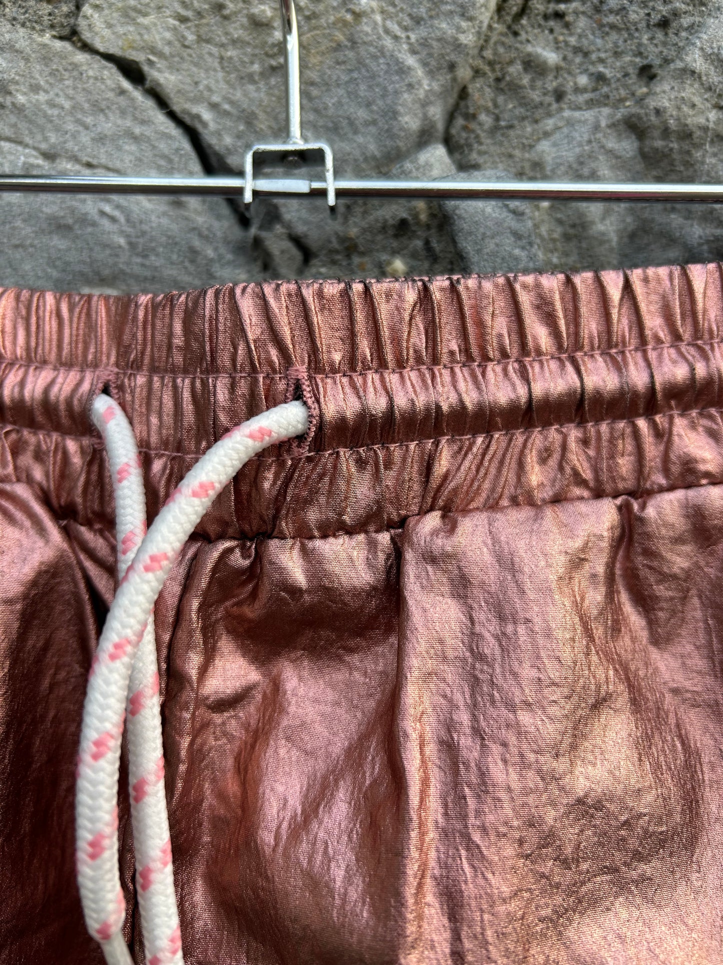Rose gold metallic shorts 7-8y (122-128cm)