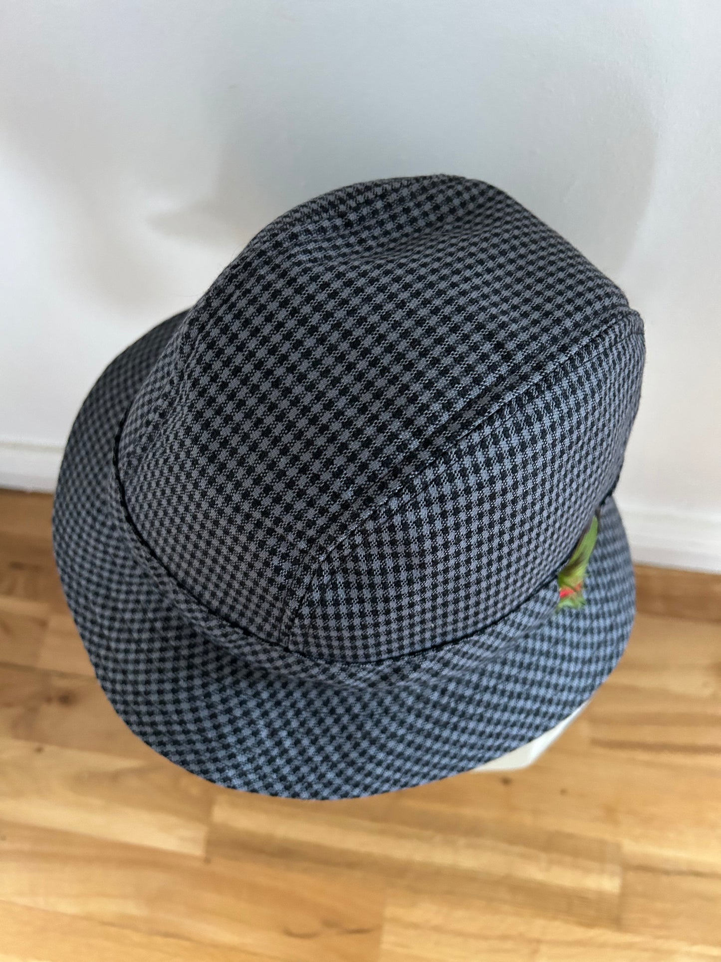 Grey gingham hat