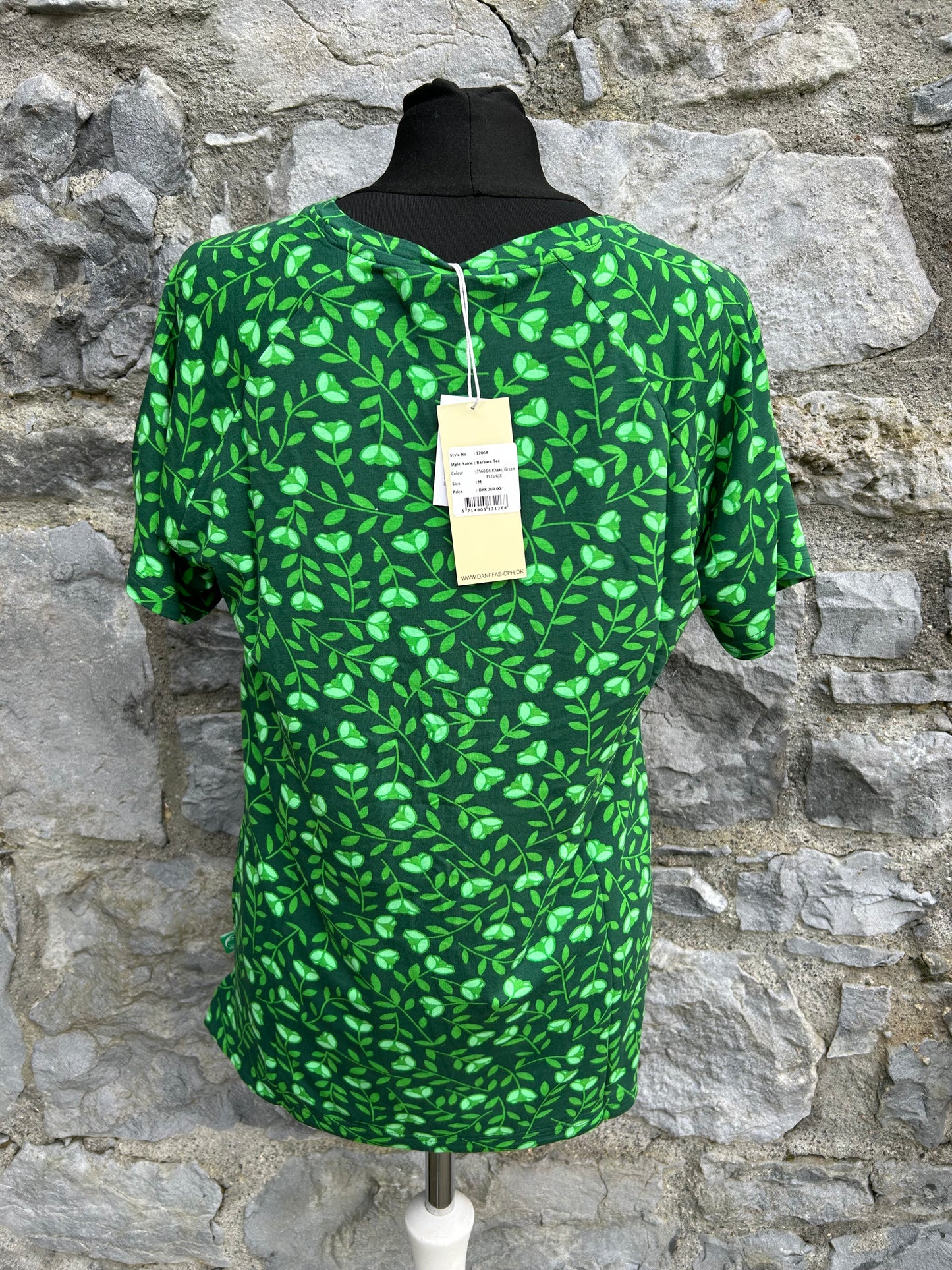 Green floral tee uk 10-12