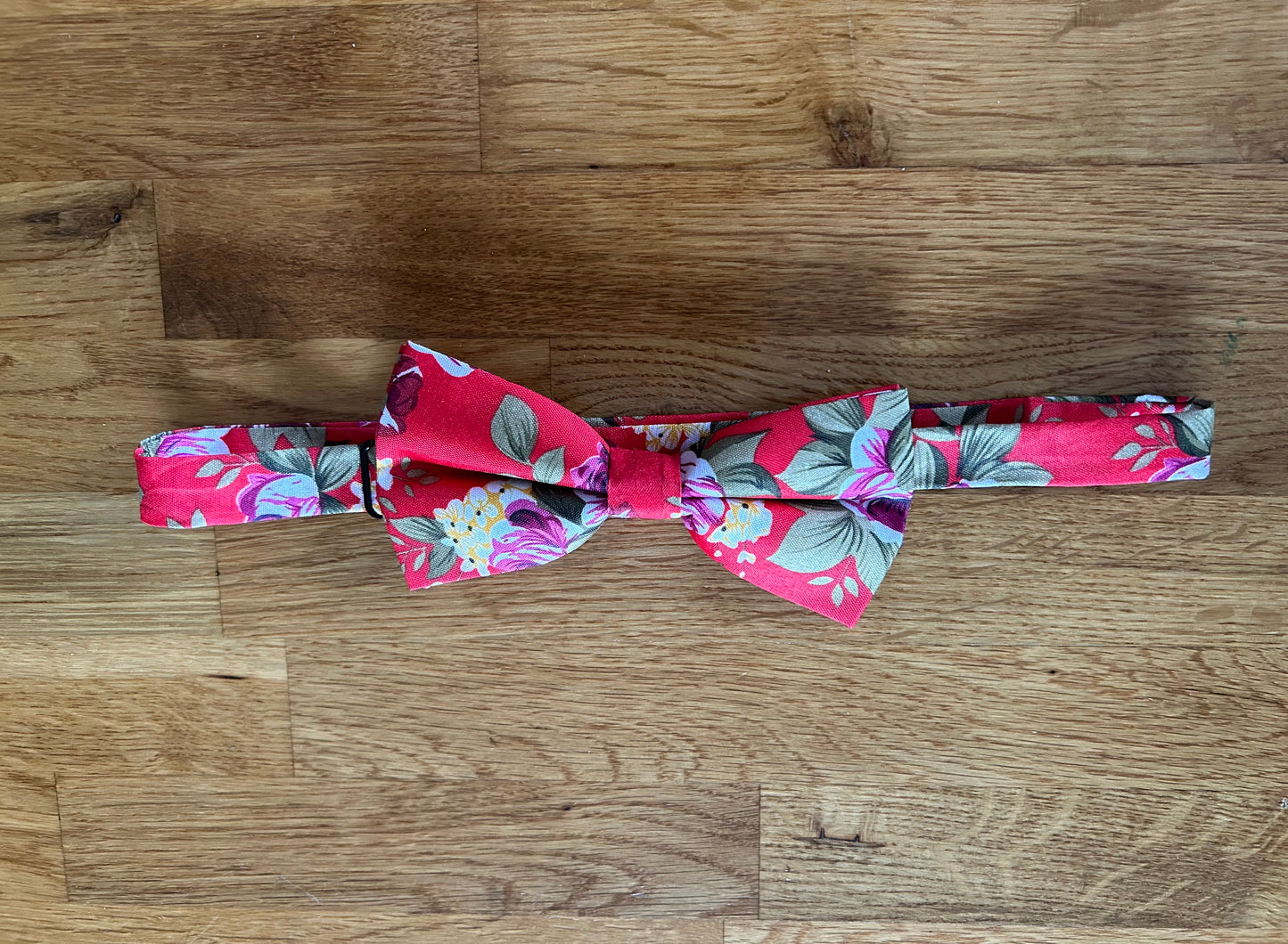 Red flower bow tie