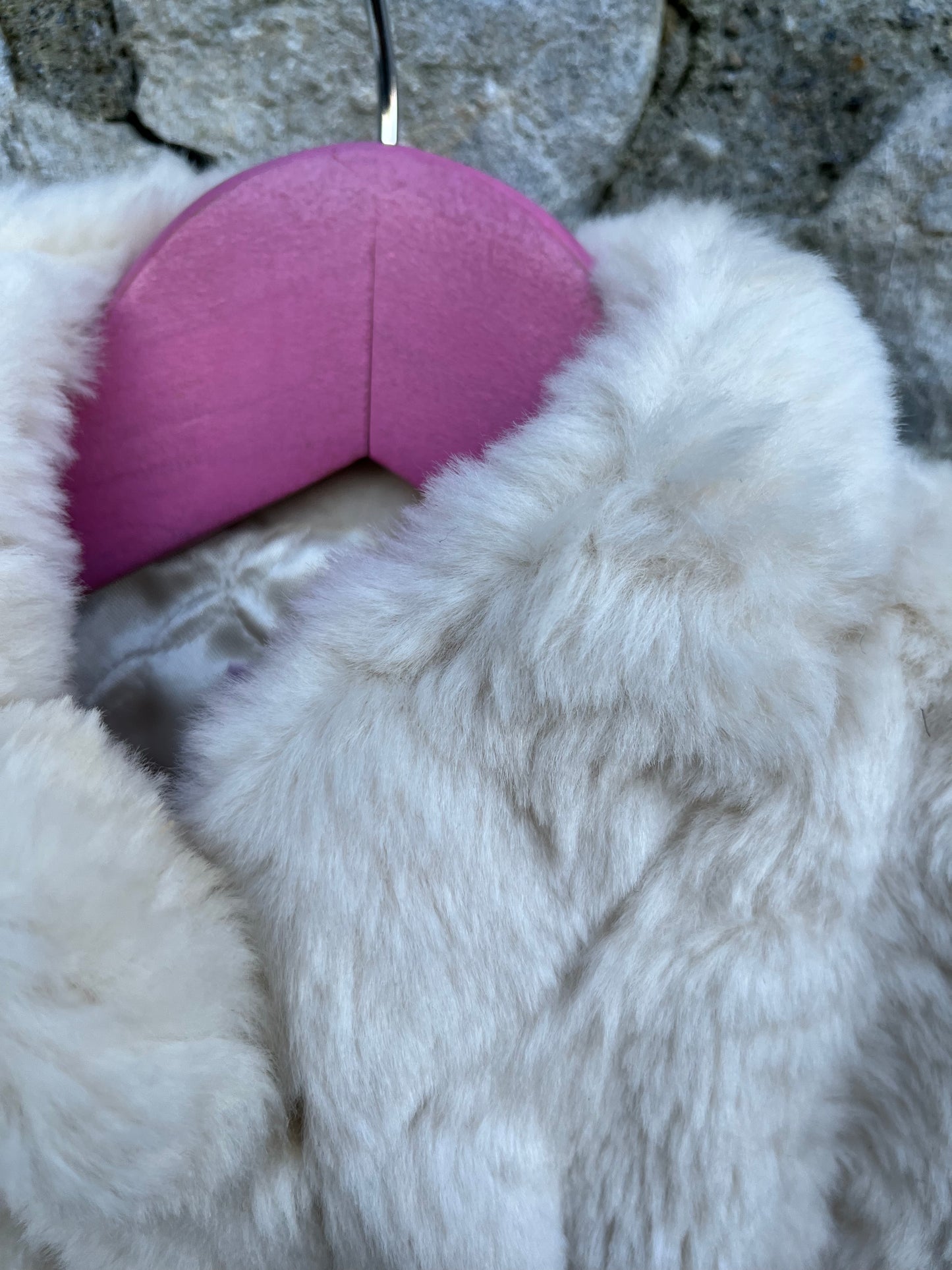 Cream short faux fur 3-4y (98-104cm)