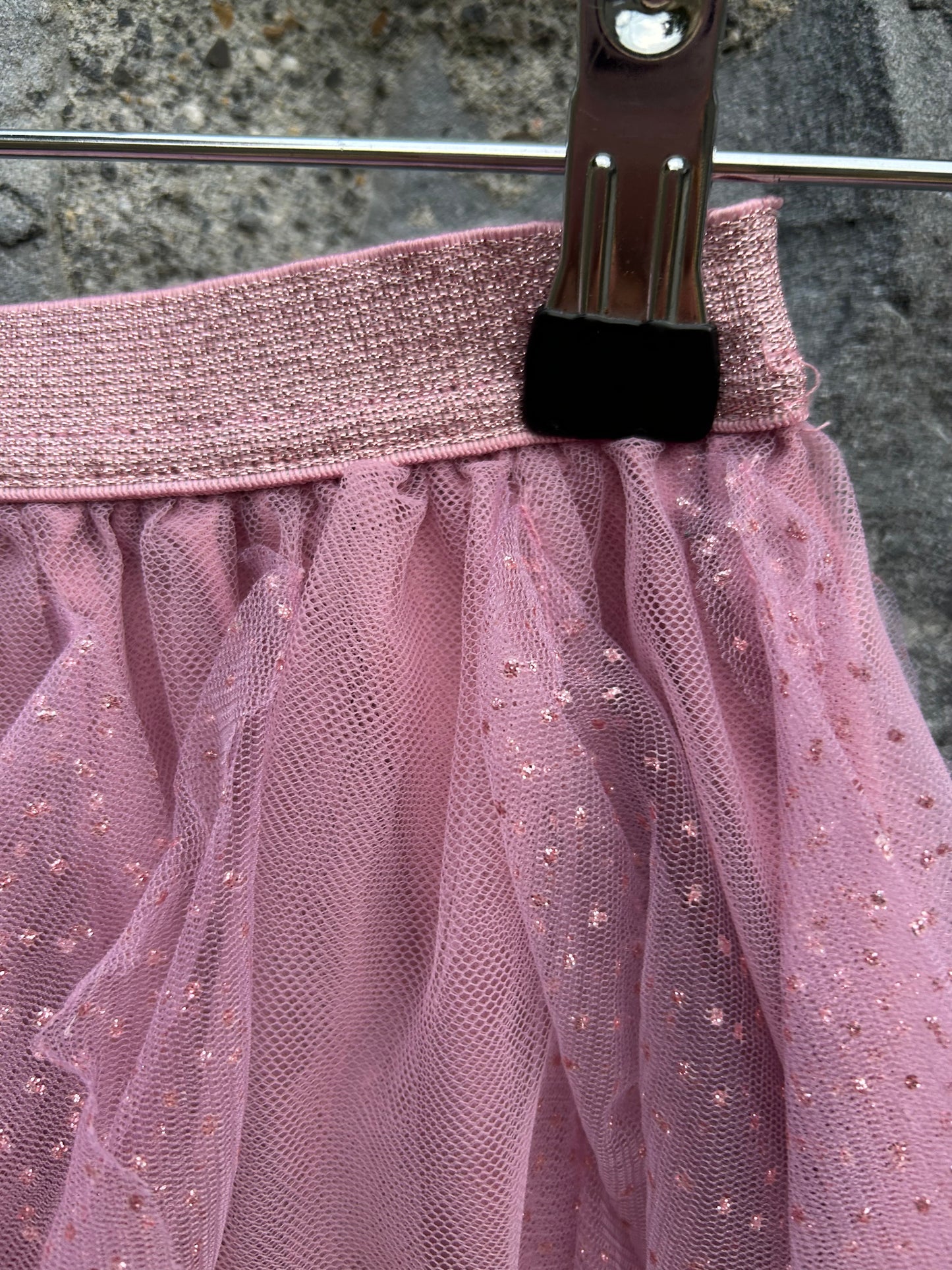 Pink sparkly tulle skirt 5-6y (110-116cm)