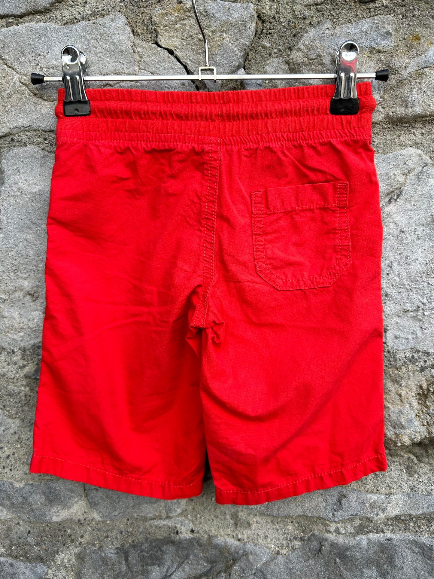 Red shorts 2-3y (92-98cm)