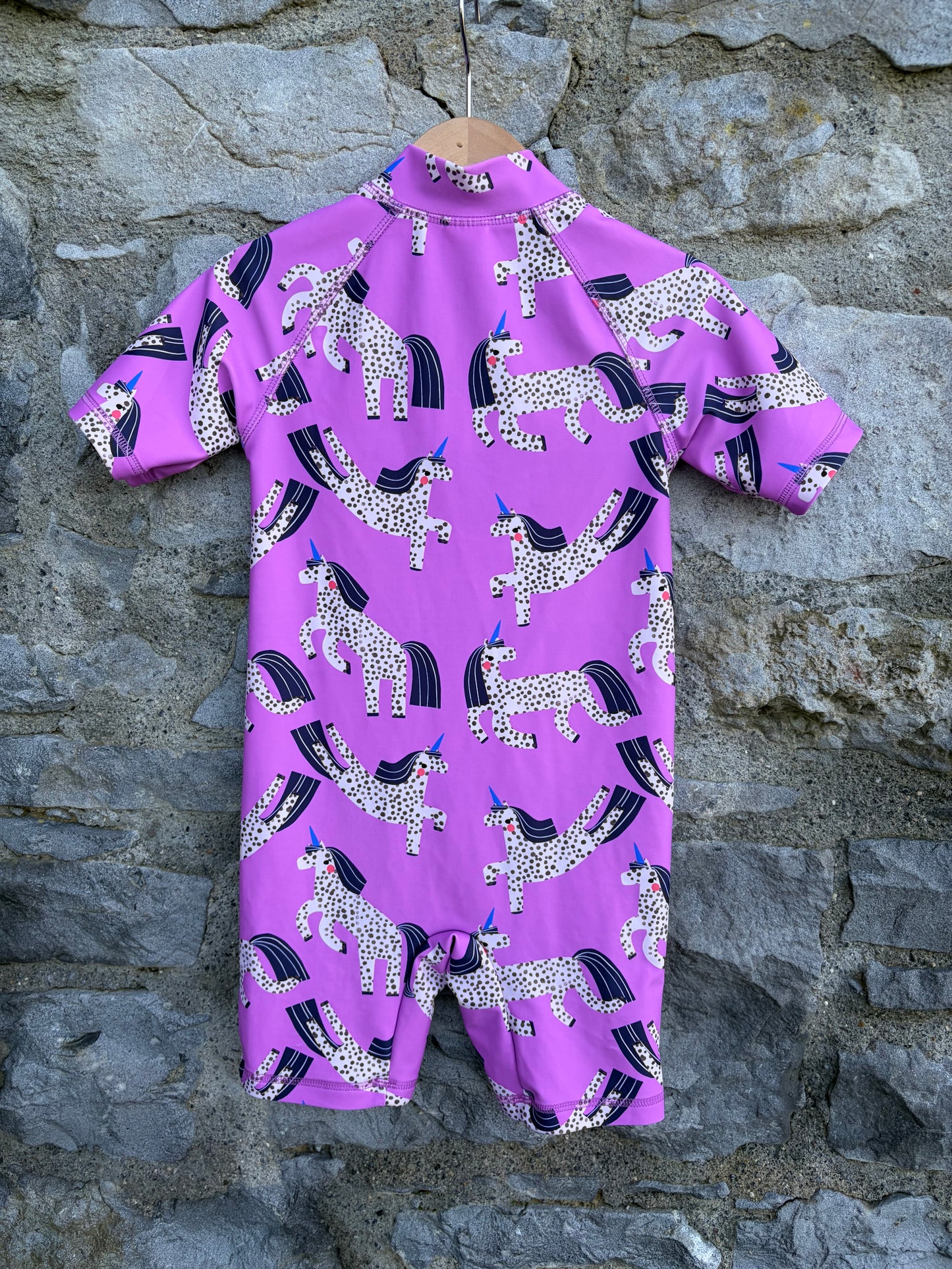 Unicorns purple sunsafe swimsuit 4y (104cm)