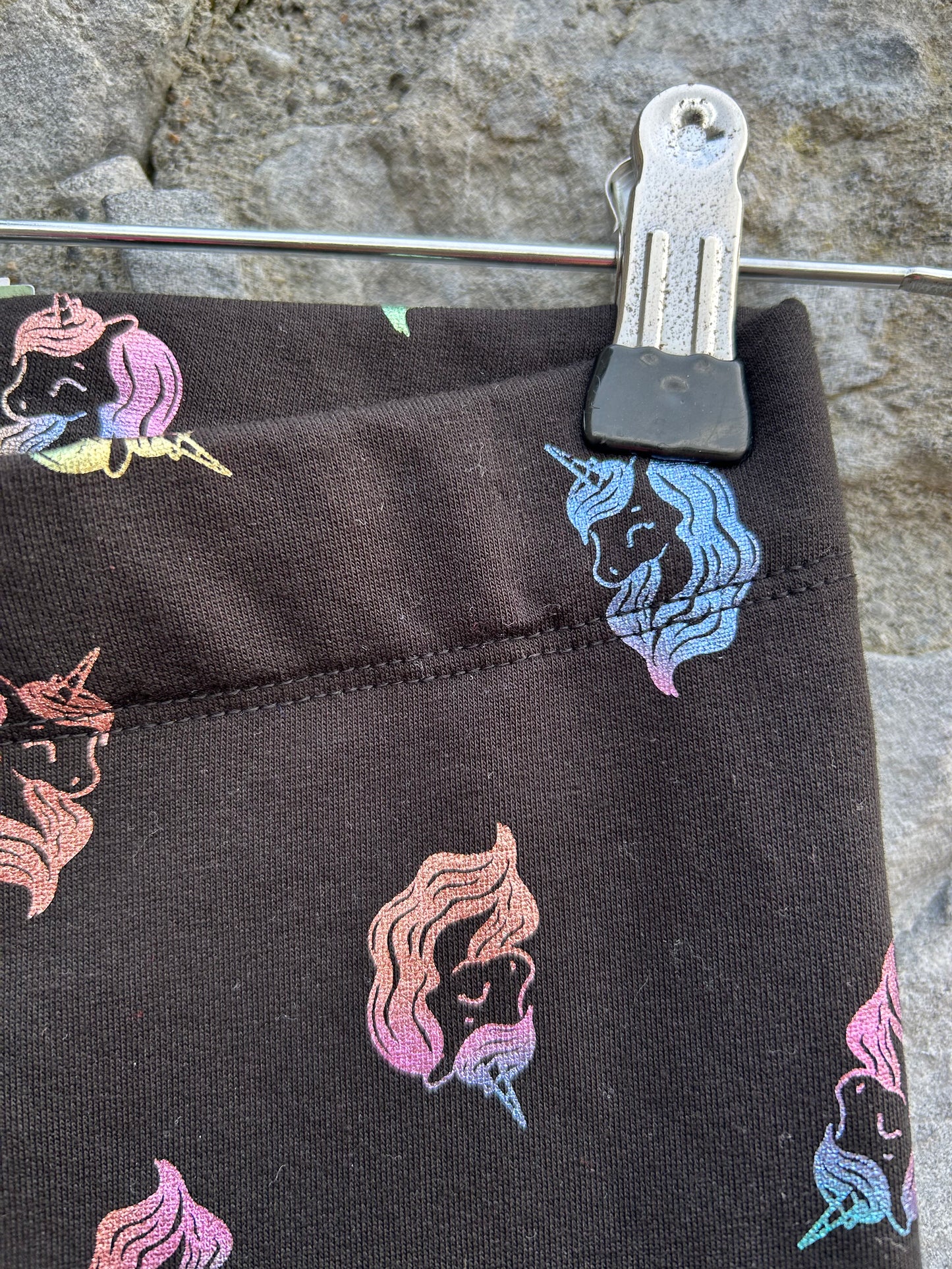Shimmery unicorns black sweat leggings 9-10y (134-140cm)
