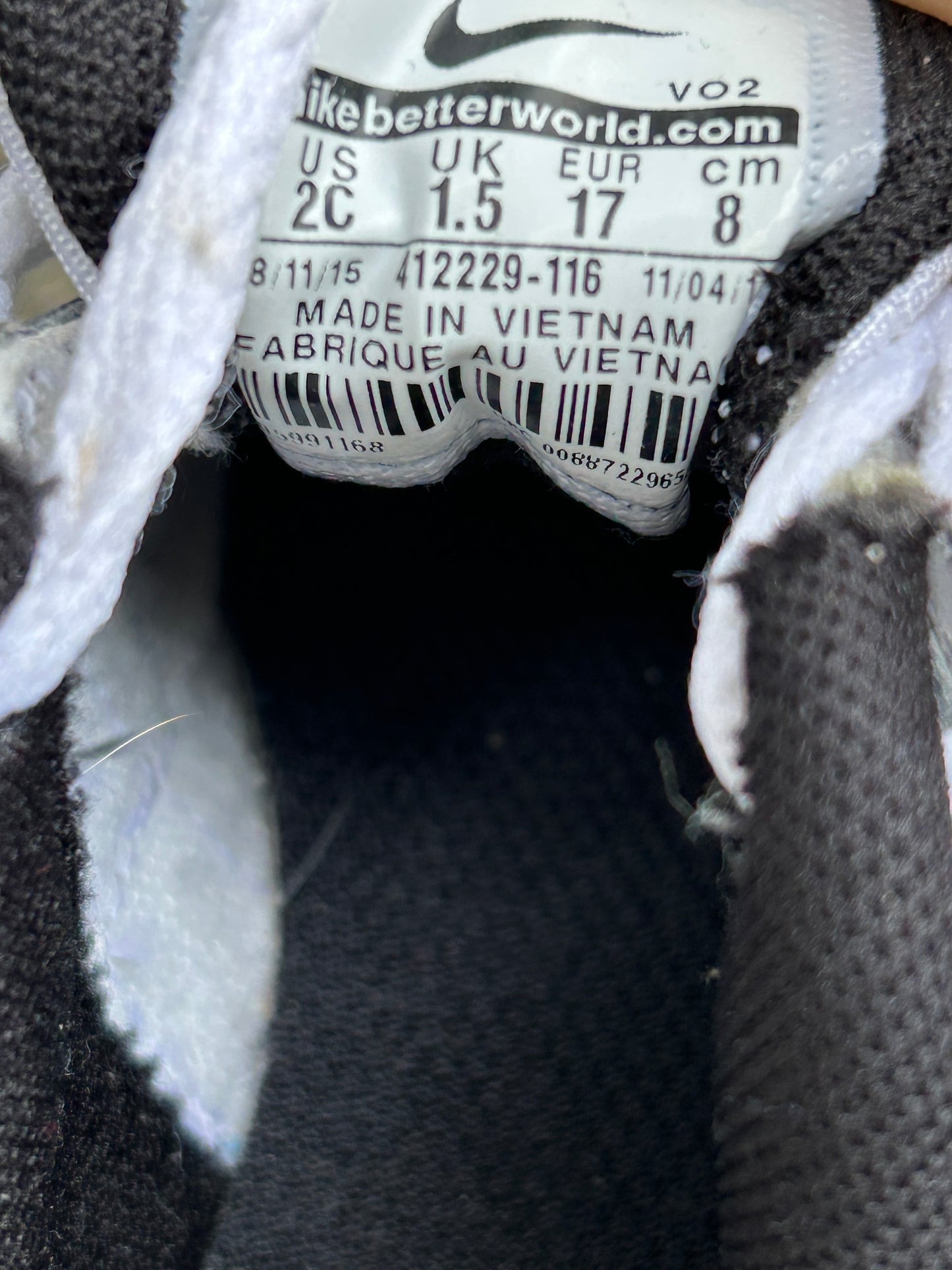 Black&white runners uk 1.5 (eu 17)