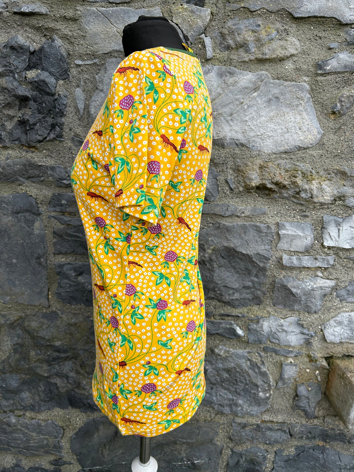 Clover yellow T-shirt uk 10-12