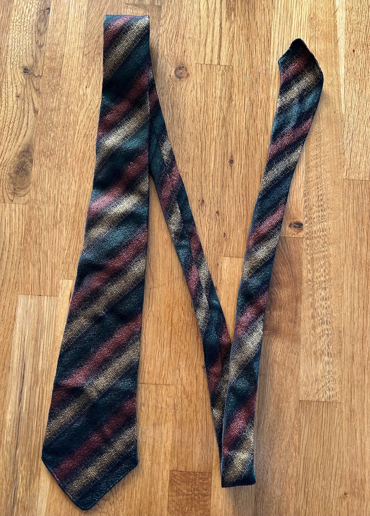 Green&gold&ocre tie
