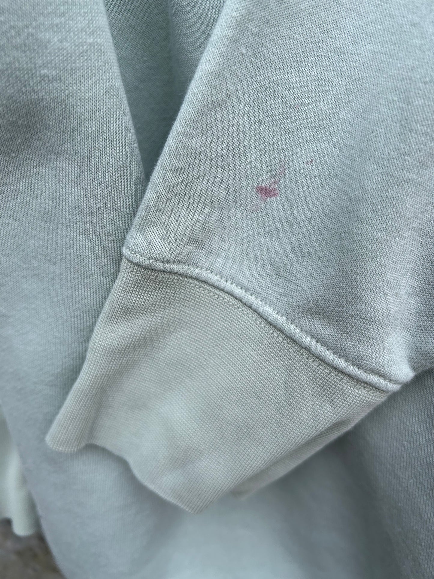 Pistachio long sweatshirt 8-9y (128-134cm)