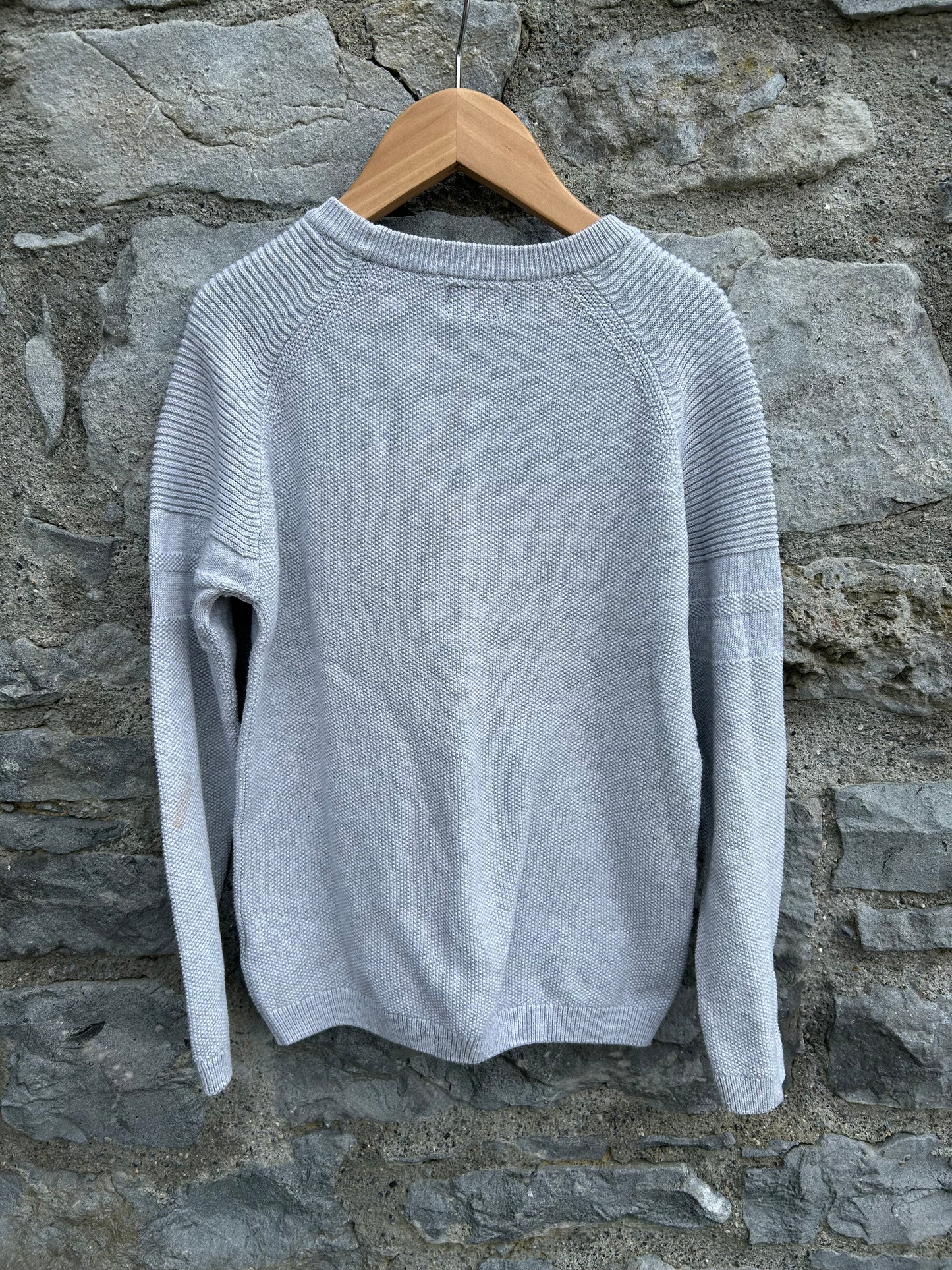 Grey jumper 7-8y (122-128cm)
