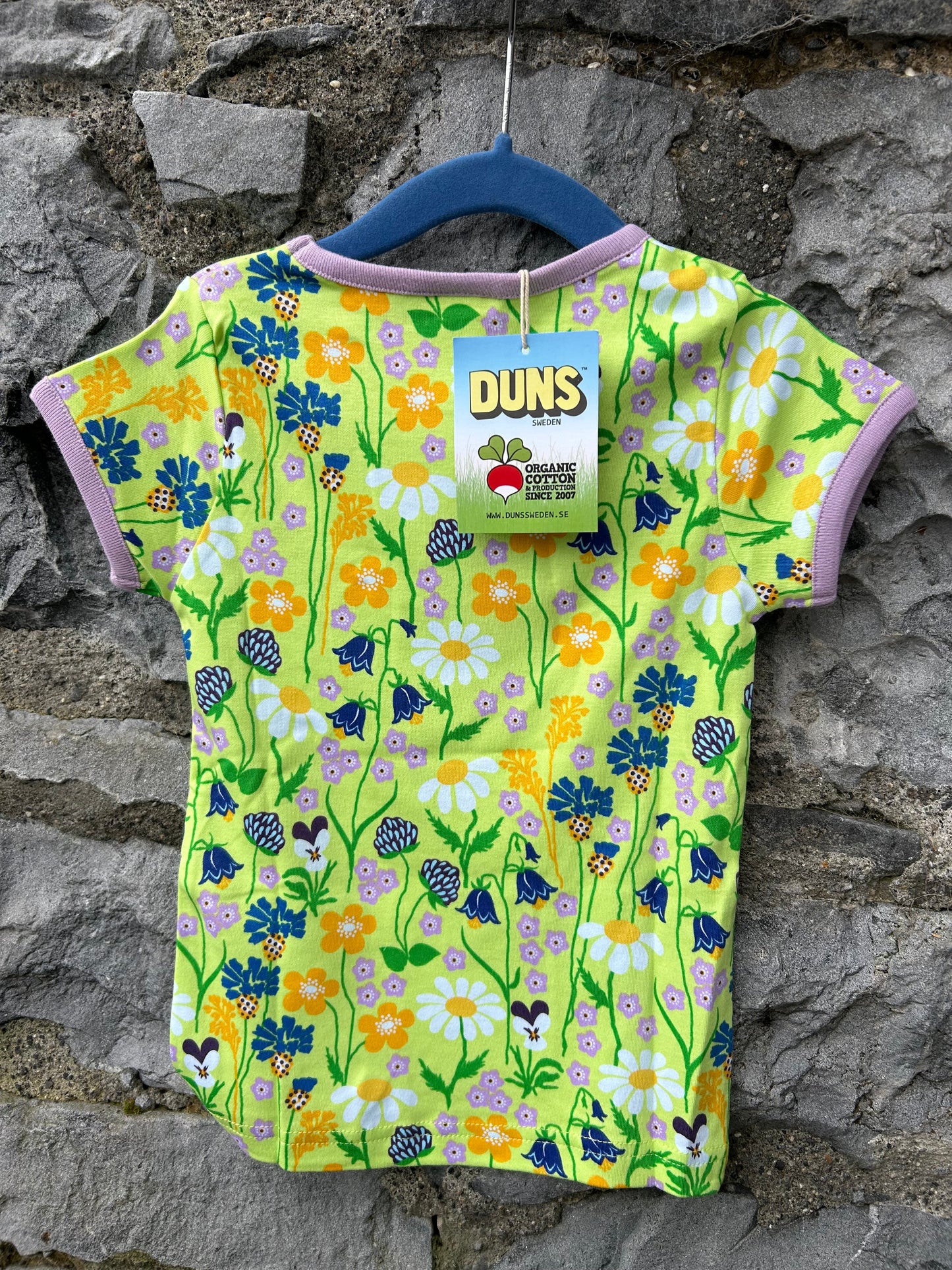Lime green meadow T-shirt 2y (92cm)