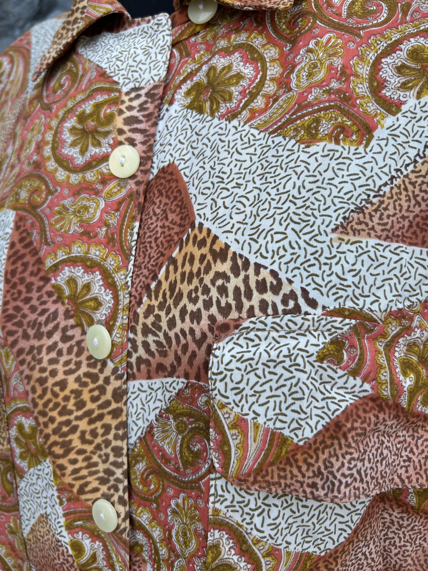 80s brown abstract shirt Small