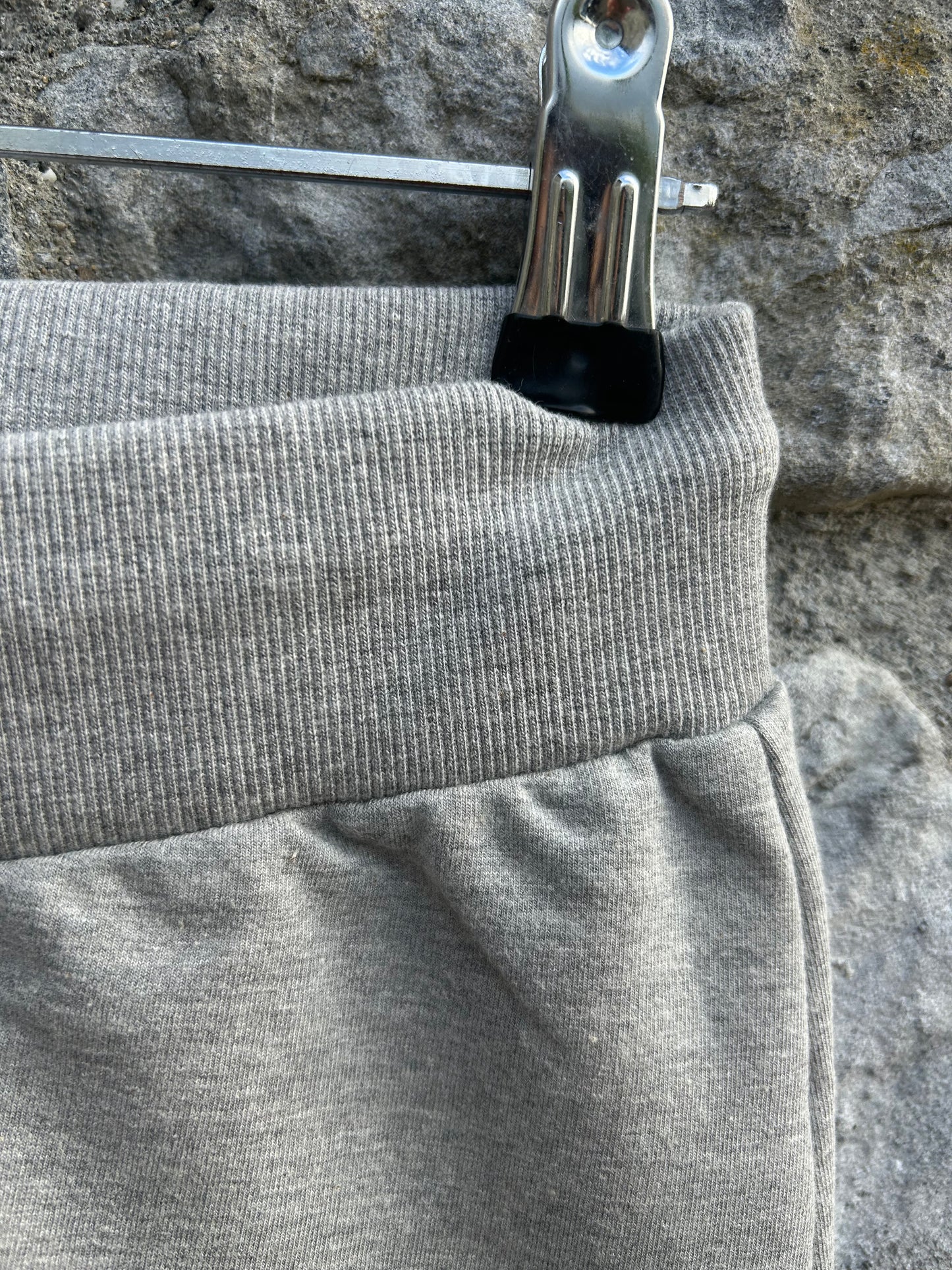 Grey joggers 10y (140cm)