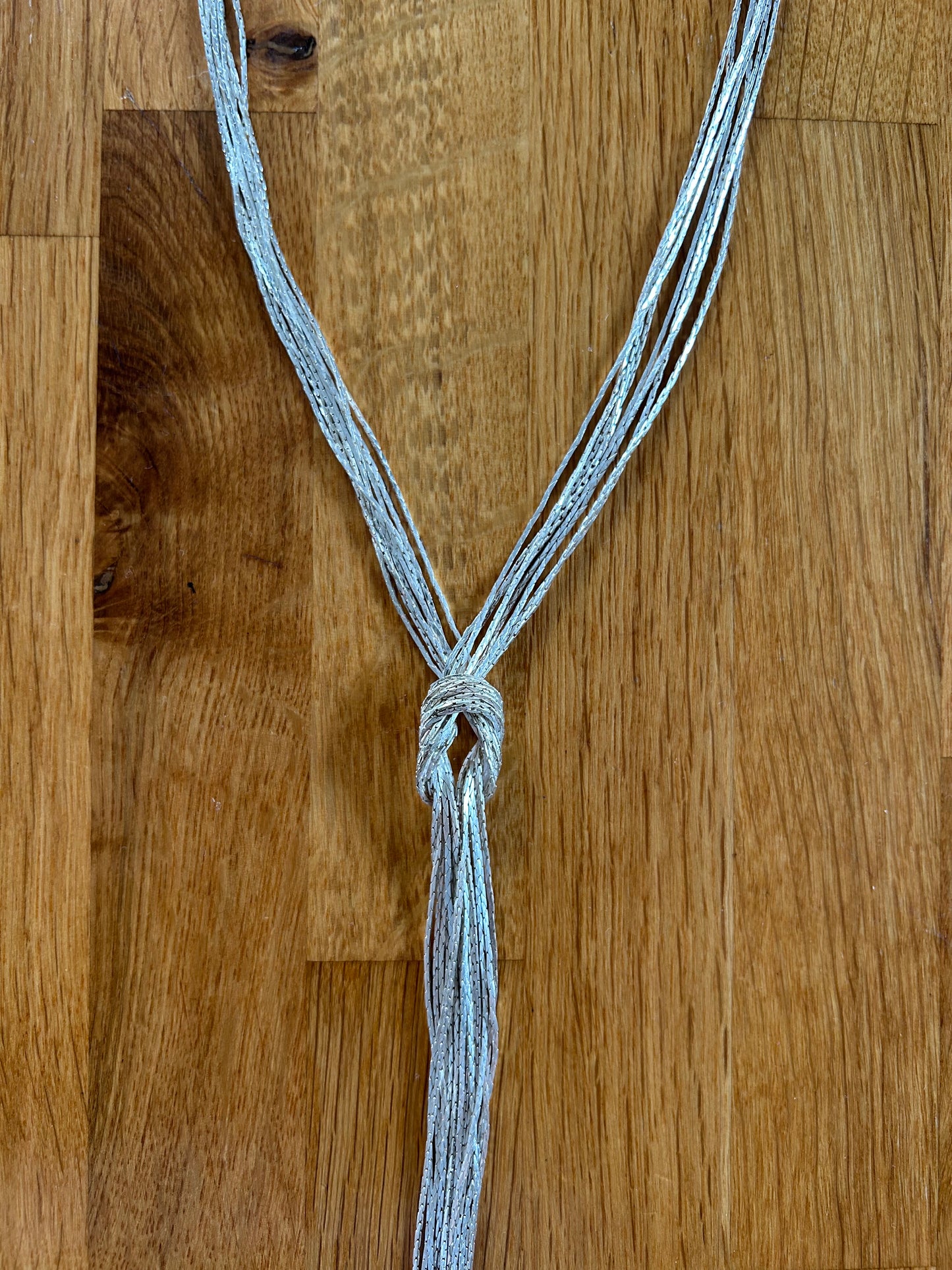 Knot necklace