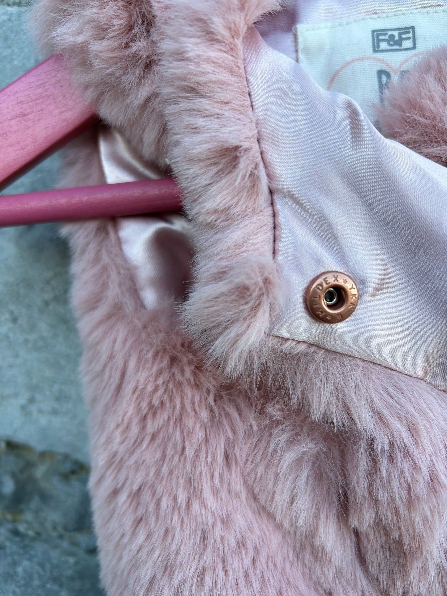 Pink furry gillet 12-18m (80-86cm)