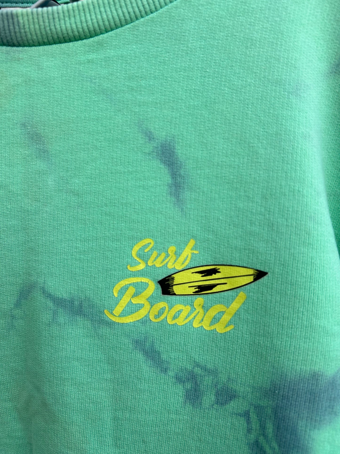 Surfboard green sweatshirt 6y (116cm)